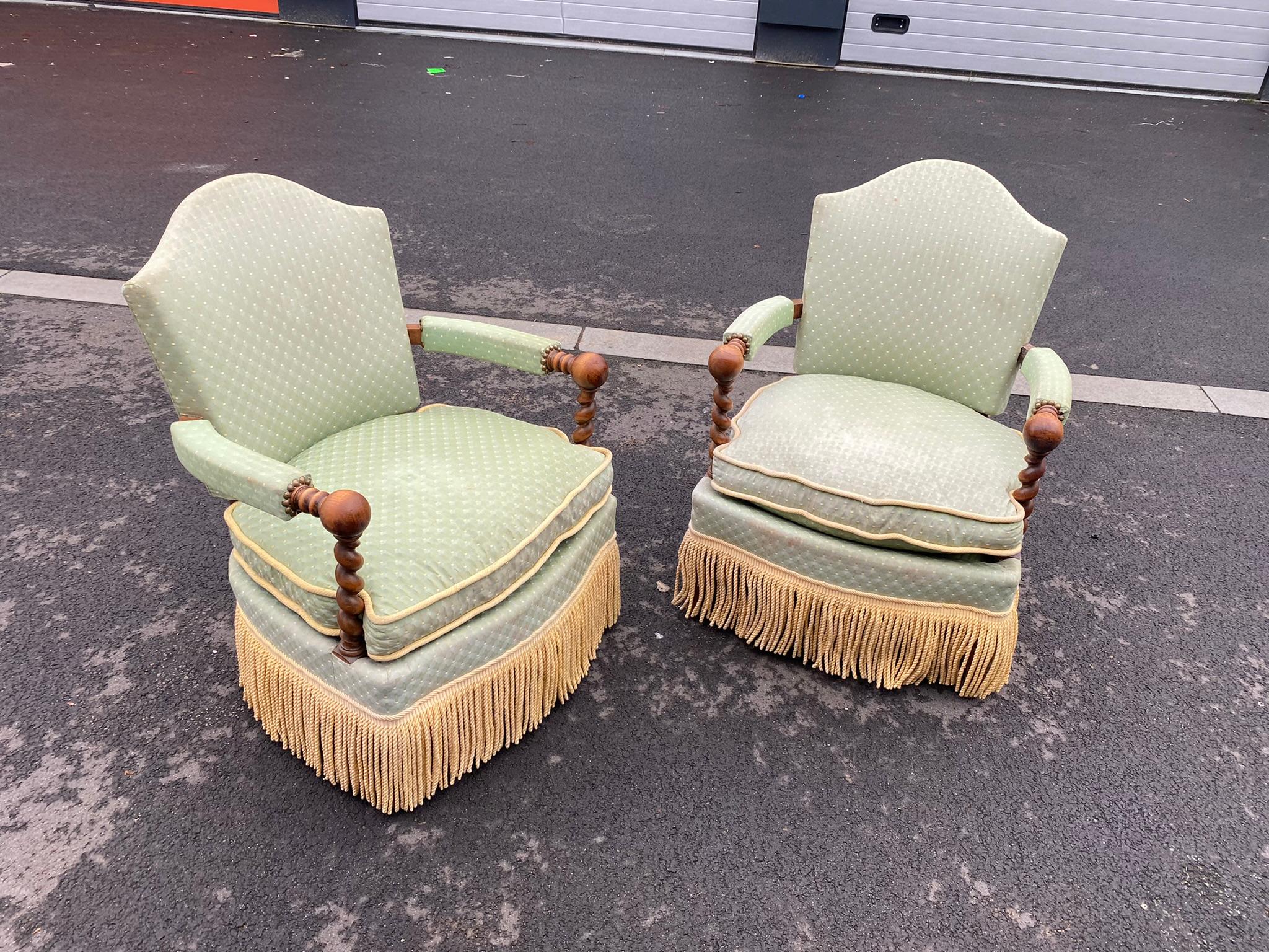 2 chaises Napoléon III, France, datant d'environ 1930 en vente 3