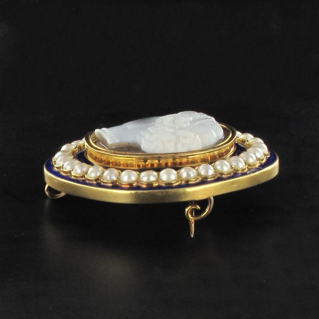 Napoleon III Natural Pearl Enamel Agate Gold Cameo Brooch 6