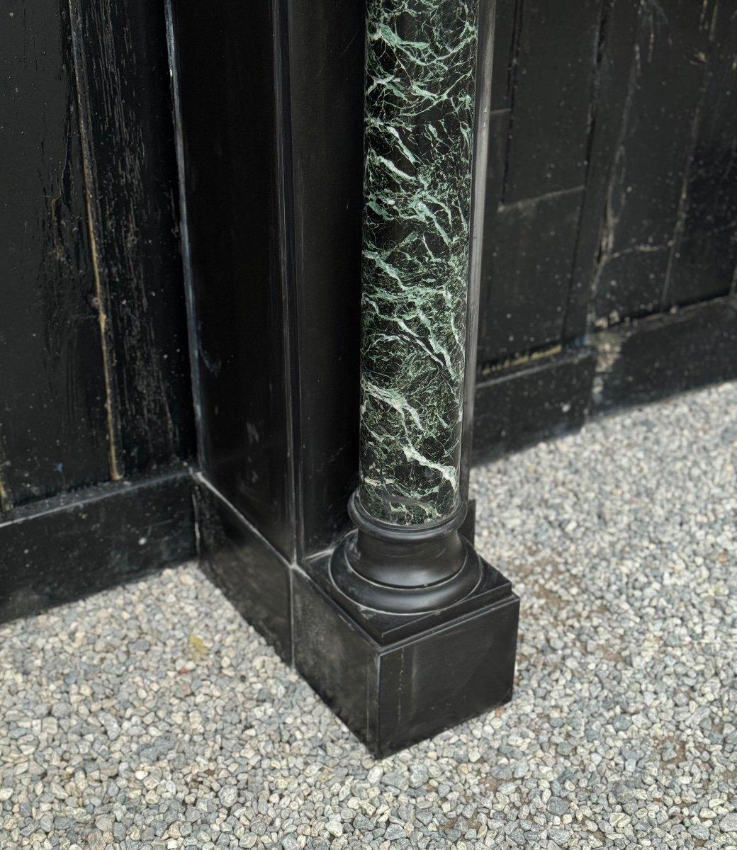 Cheminée Napoléon III en marbre noir et vert de Belgique Antiquités, vers 1880 1