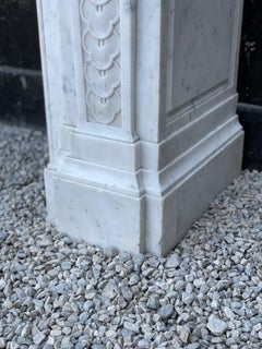 Camino Napoleon III in marmo di Carrara