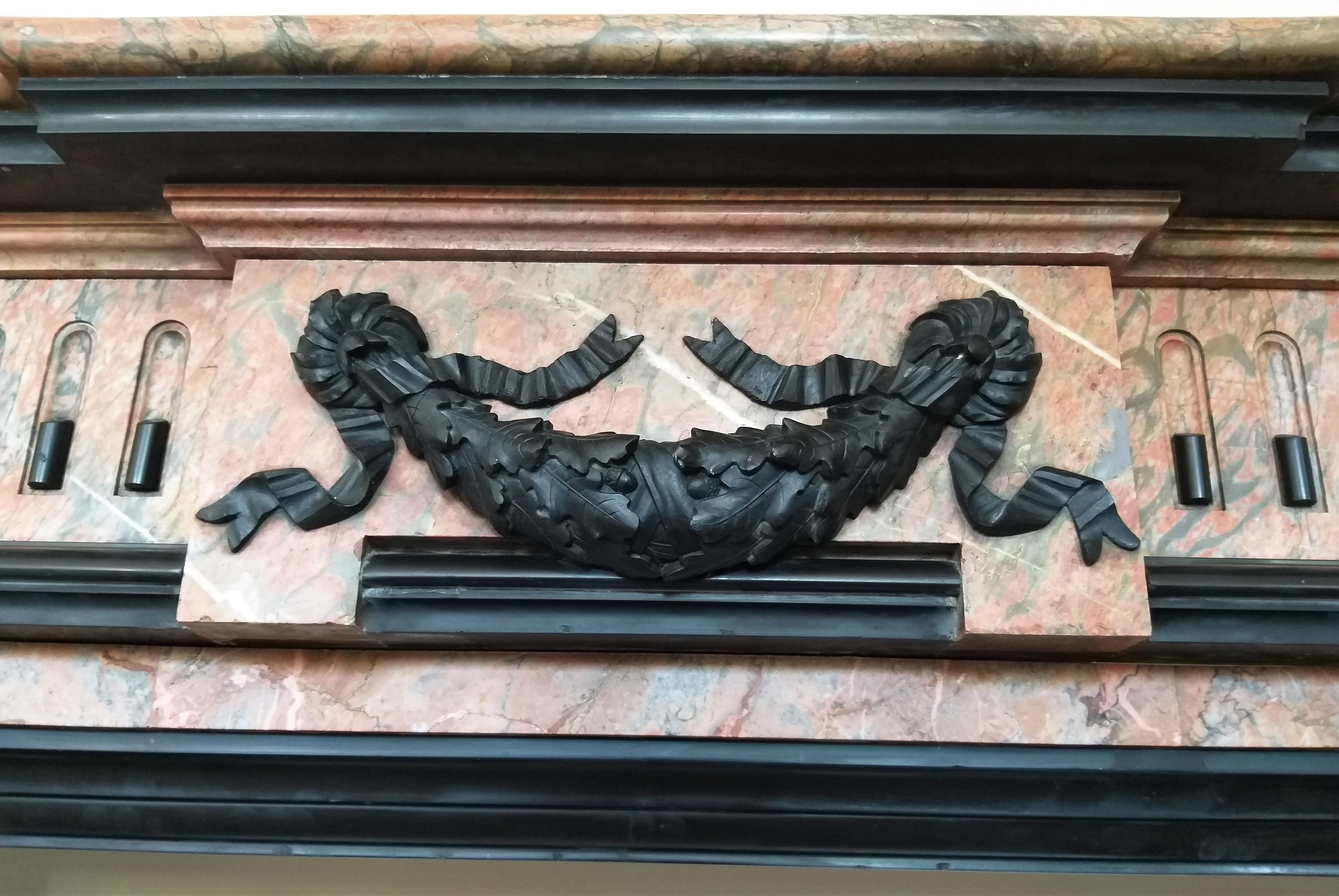 Napoleon III Fireplace with a Strong Impression For Sale 2