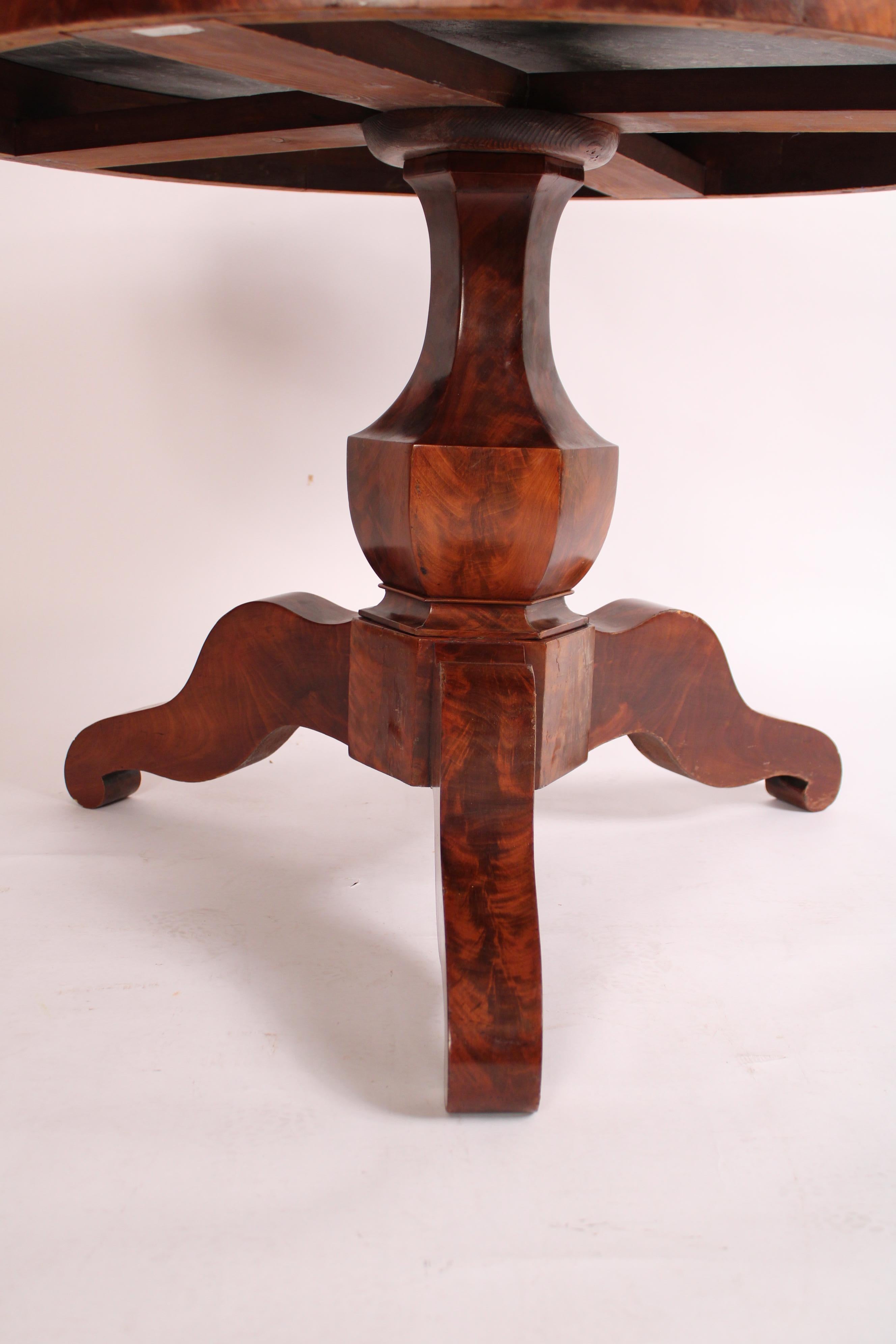 Napoleon III Flame Mahogany Center Table With Marble Top For Sale 2