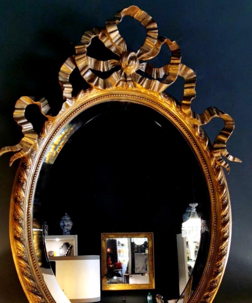 Hand-Carved Napoleon III French Golden Leaf Oval Mirror 