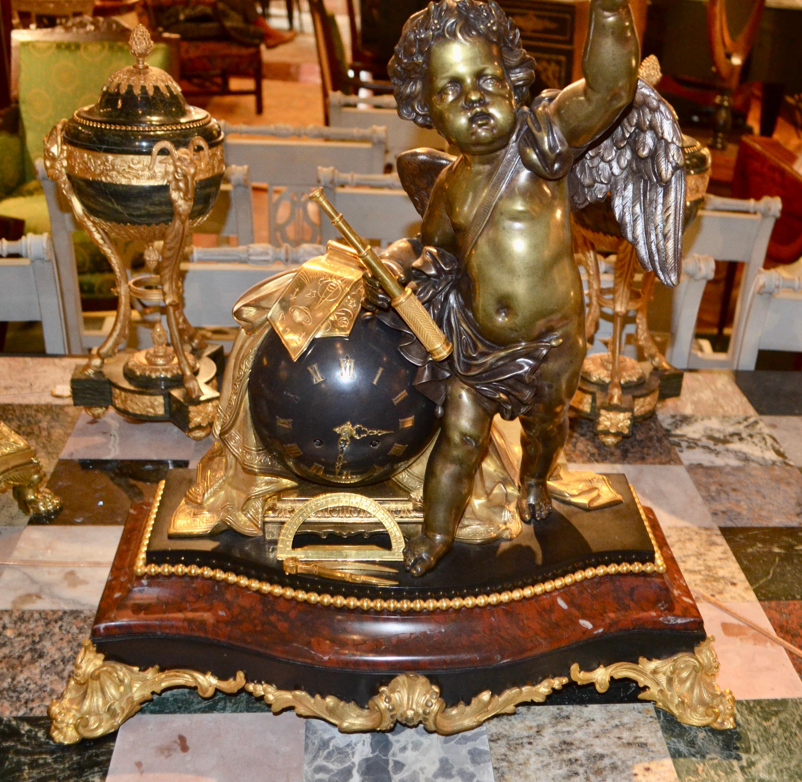 Napoleon III.  Astronomische Uhr aus Marmor und Bronze, Astronomische Wissenschaften im Angebot 4