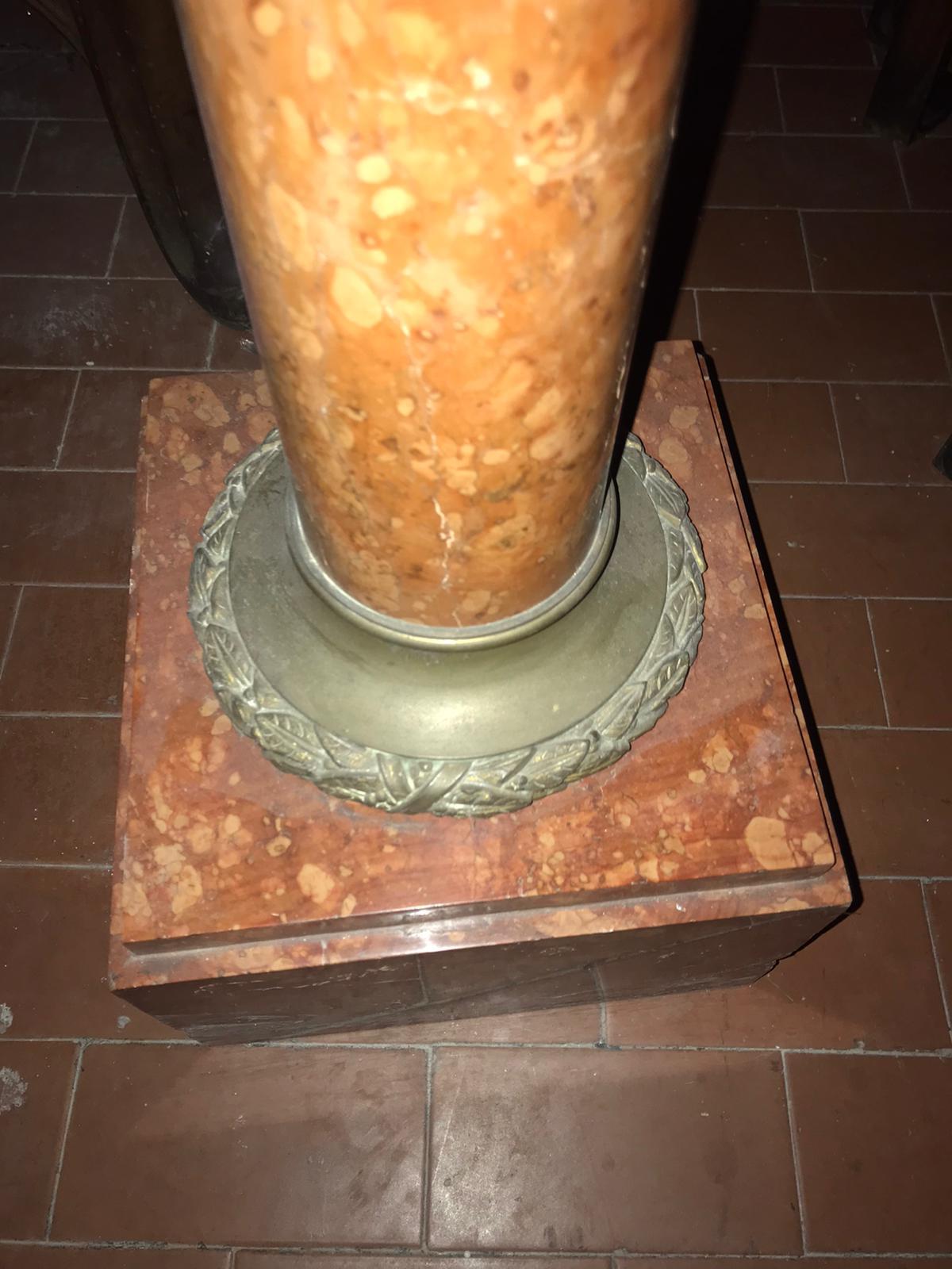 Vaso in marmo rosso francese Napoleone III, set di 2 in vendita 5