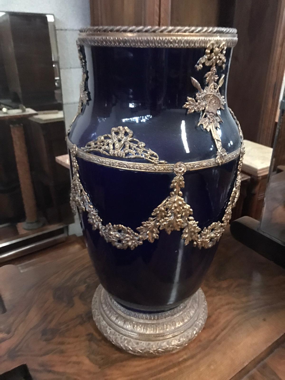 Francese Vaso in marmo rosso francese Napoleone III, set di 2 in vendita