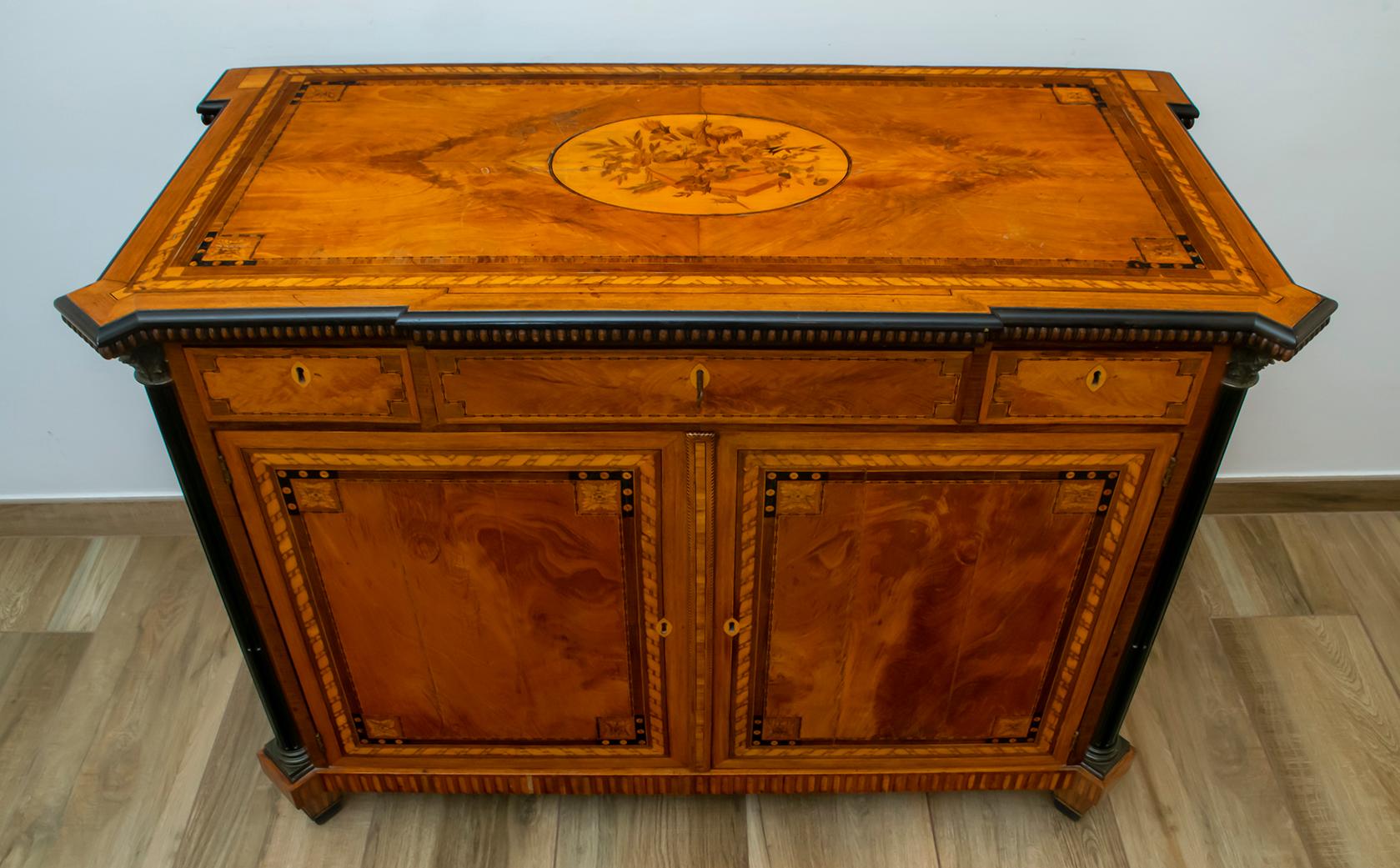 19th Century Napoleon III French Sideboard Inlaid with Geometric Floral Motifs, 1850 For Sale