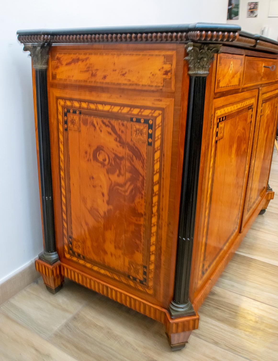 Napoleon III French Sideboard Inlaid with Geometric Floral Motifs, 1850 For Sale 4