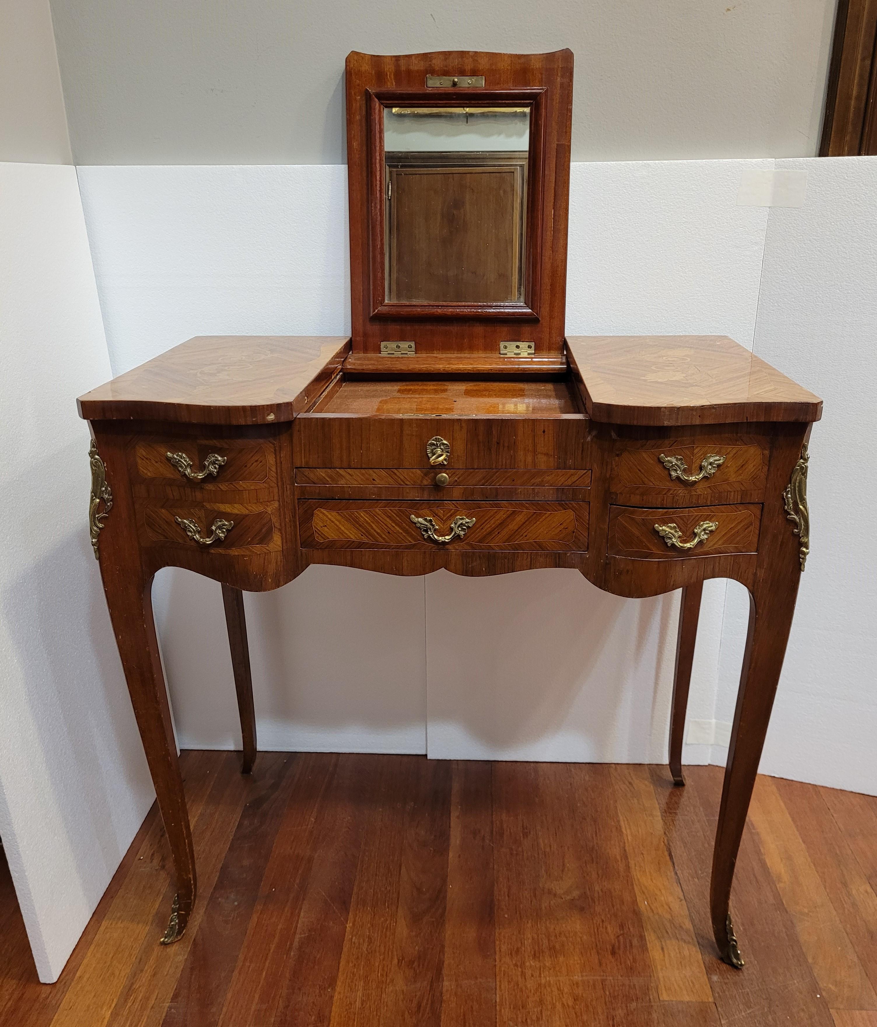 Late 19th Century Napoleón III , French wood  bronze  Dresser with mirror  For Sale