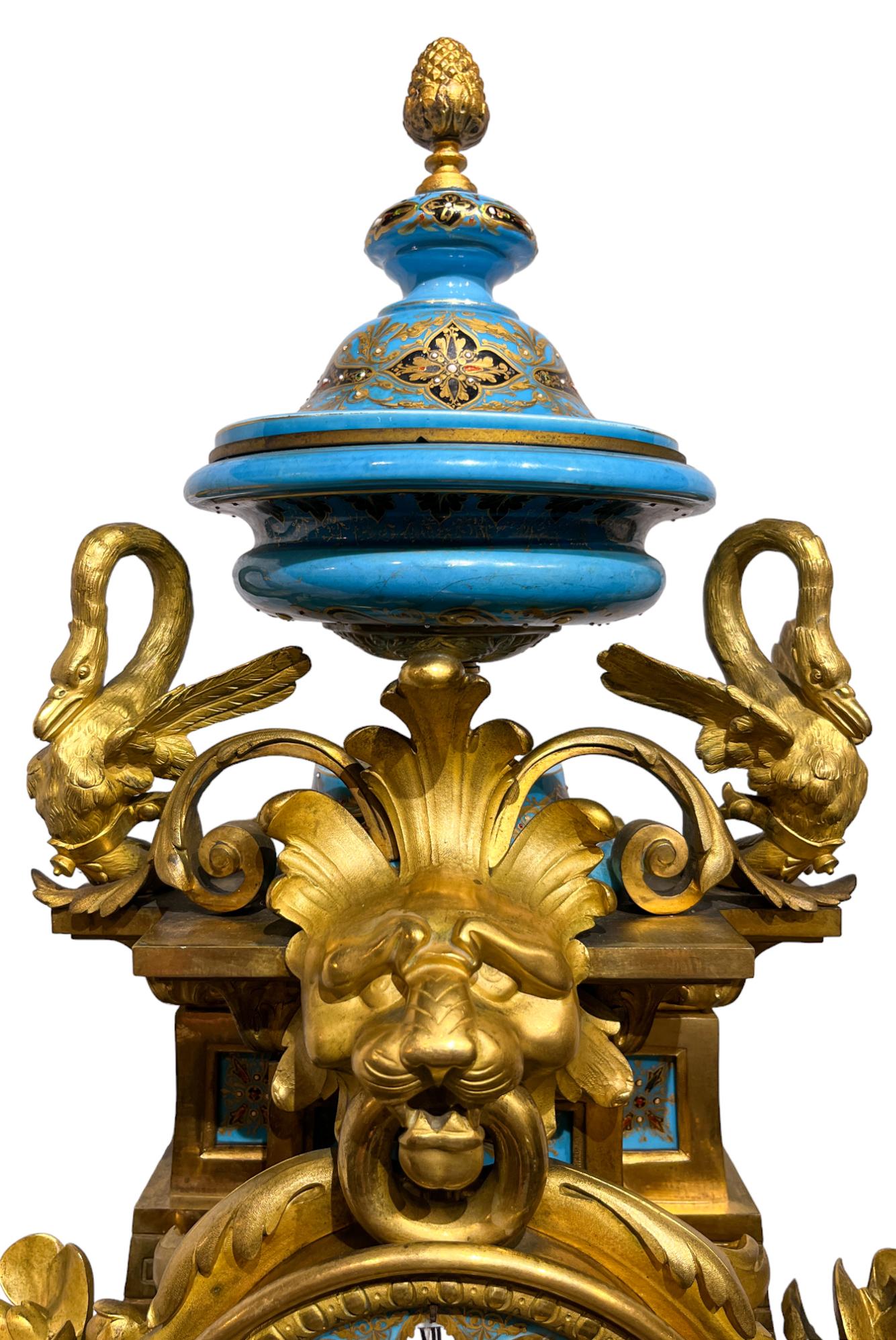 Napoléon III  Bronze doré et  Pendule de cheminée en porcelaine par Japy Frères en vente 4