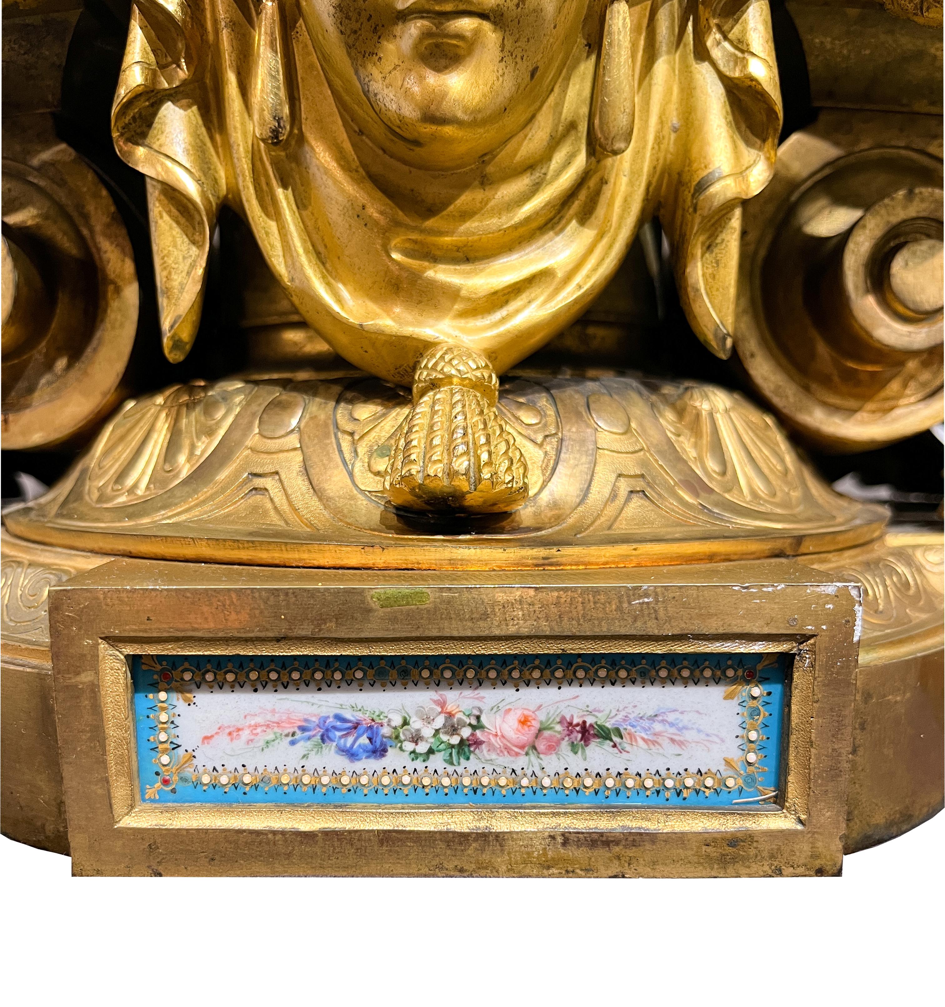 Napoléon III  Bronze doré et  Pendule de cheminée en porcelaine par Japy Frères en vente 2