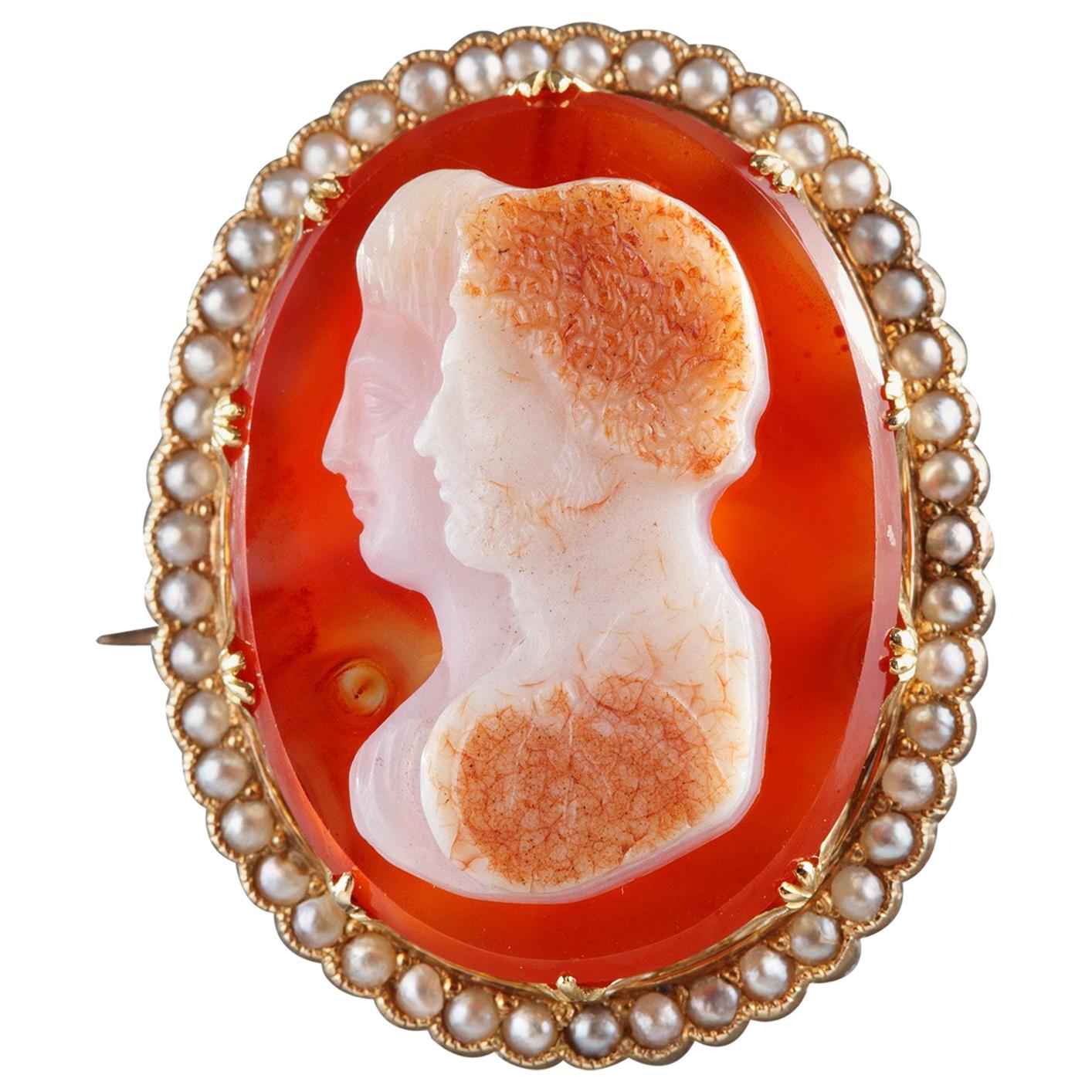 Napoleon III Gold-Mounted Agate Cameo Brooch, 19th Century