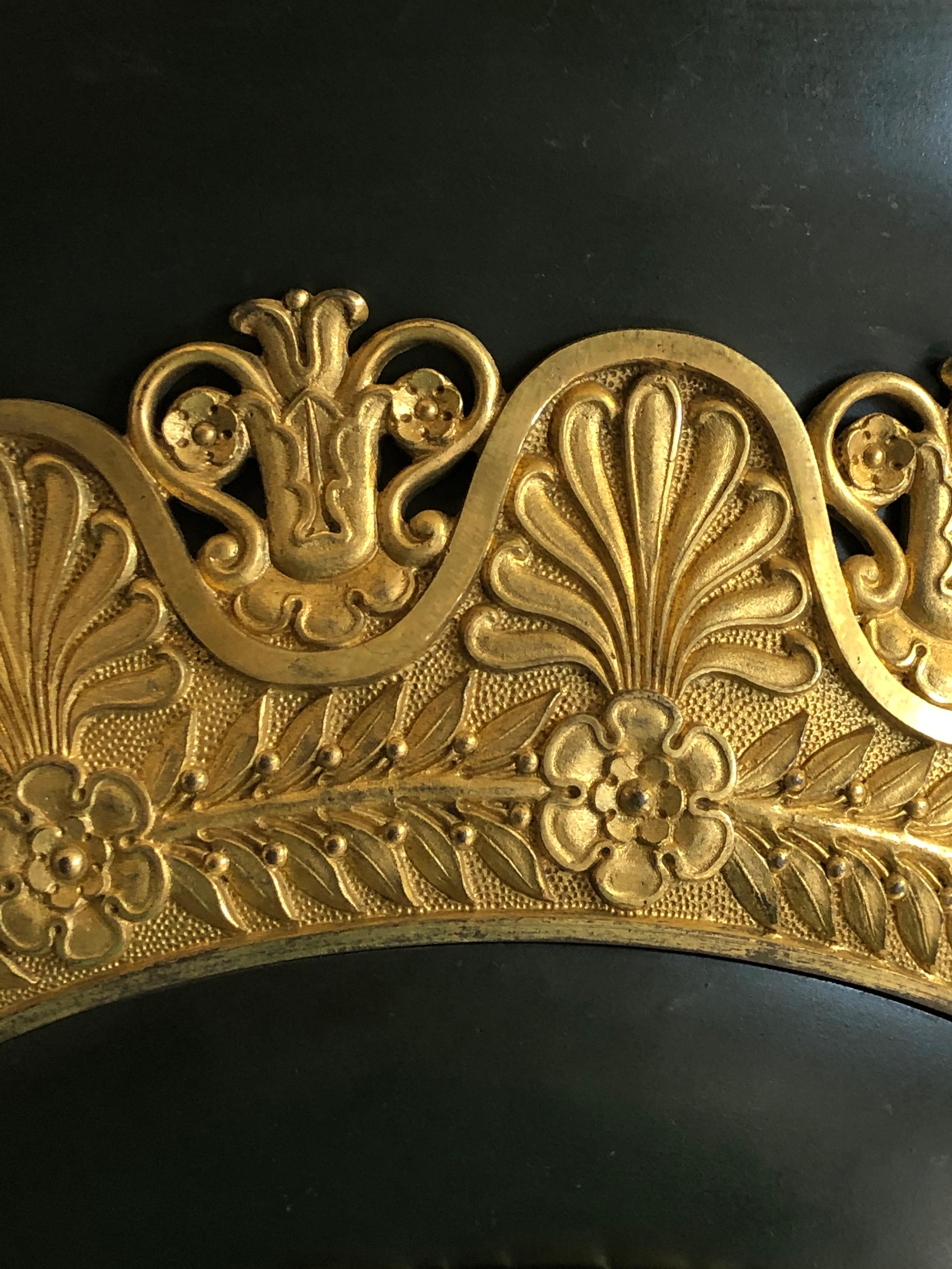 Napoleon III Golden Bronze and Dark Green Lacquer Twelve-Light Chandelier For Sale 4