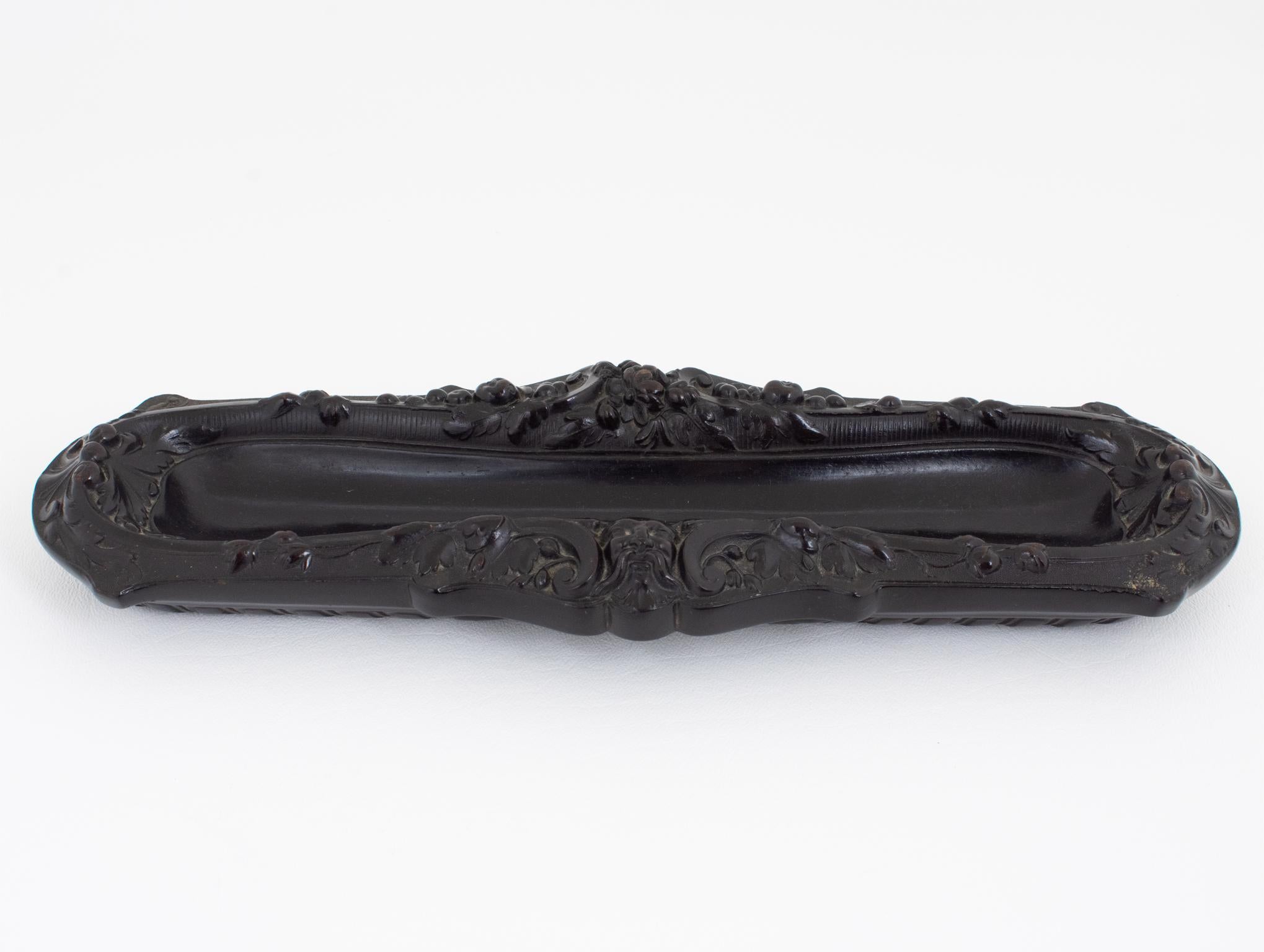 Resin Napoleon III Gutta Percha Desk Accessory Pen Holder, circa 1880 For Sale
