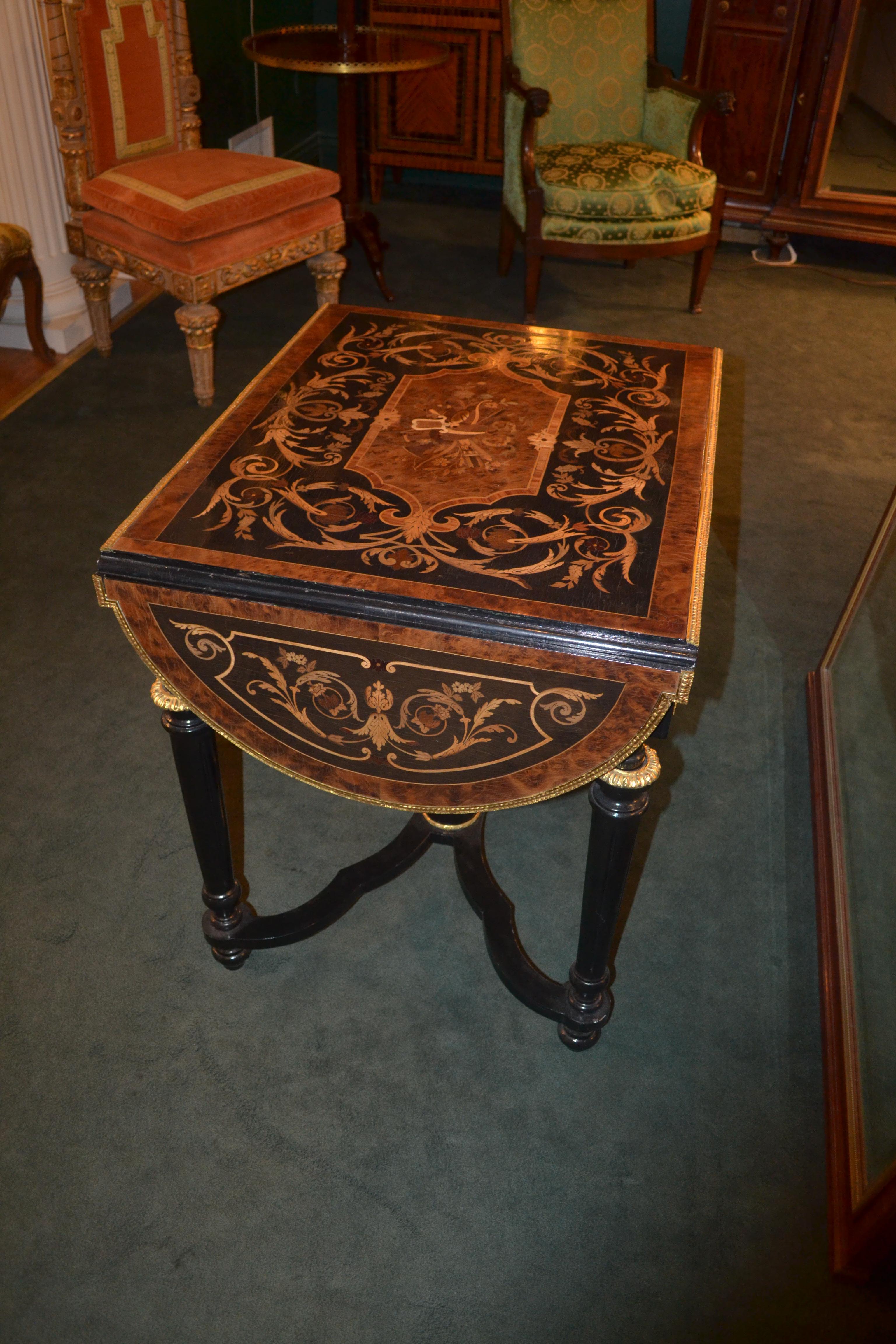 Napoleon III Inlaid Wood and Gilt Bronze Mounted Drop-Leaf Table For Sale 1