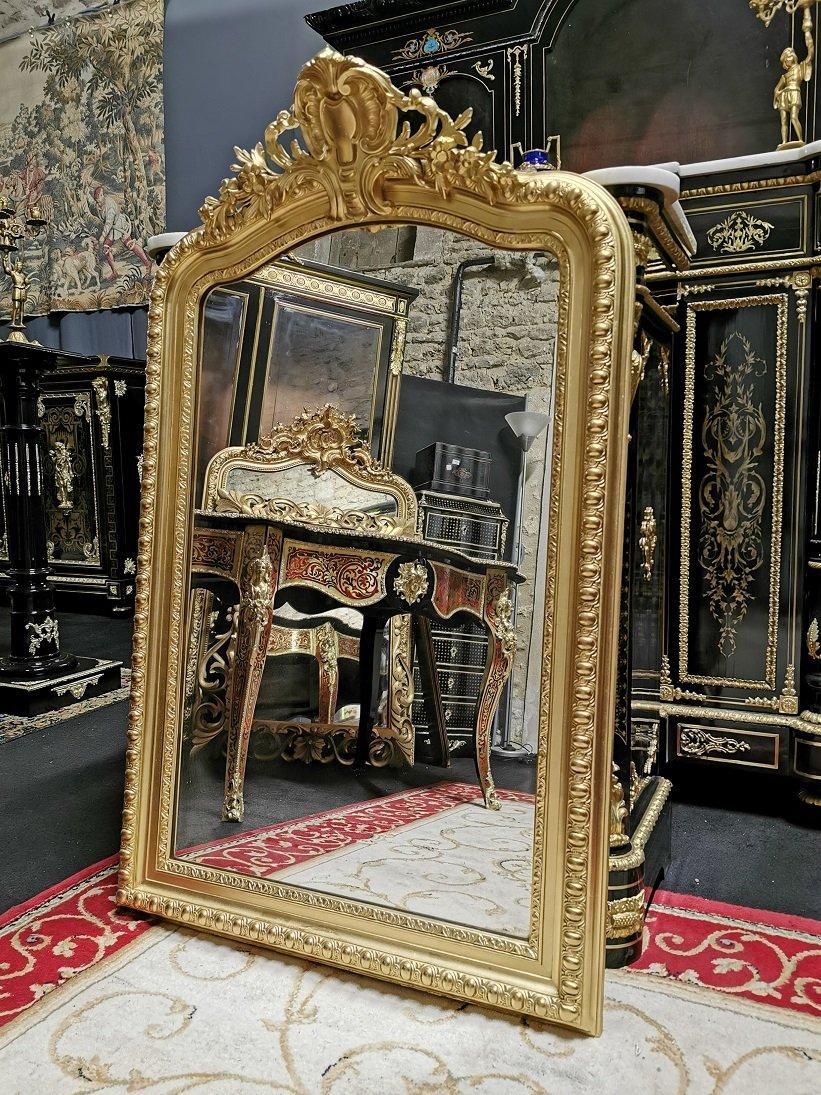 Napoleon III Large Gilt Wall Mirror, France, 19th Century In Good Condition In Paris, FR