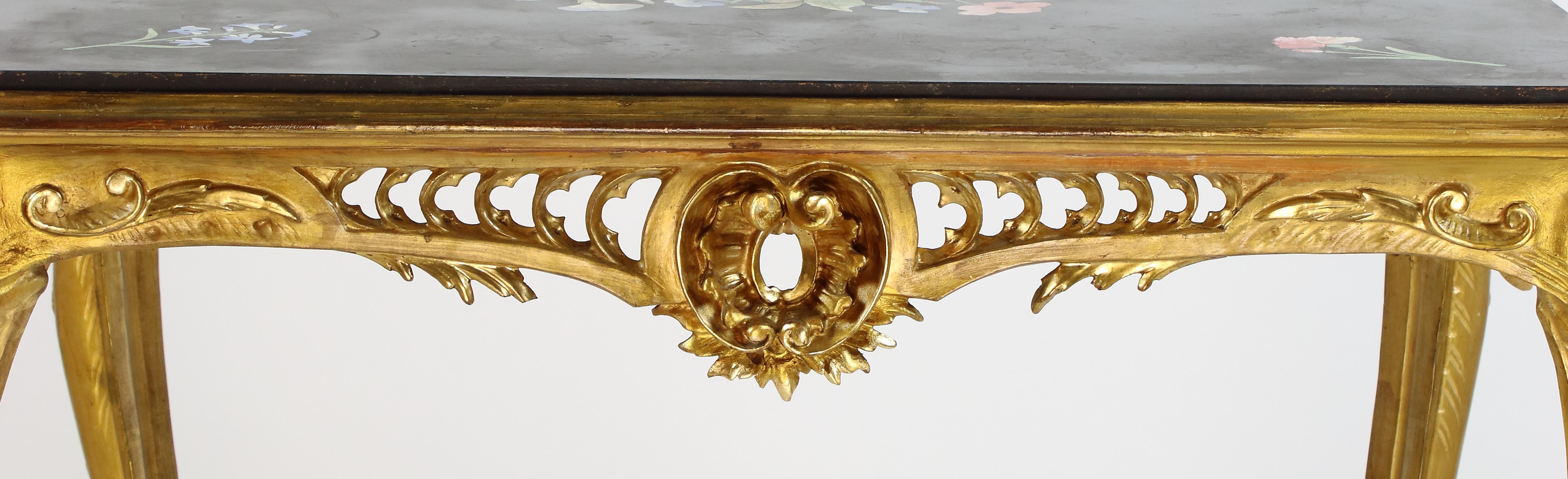 Scagliola Table centrale à dessert en bois doré de style Louis XV avec plateau en scagliola de style Napoléon III en vente