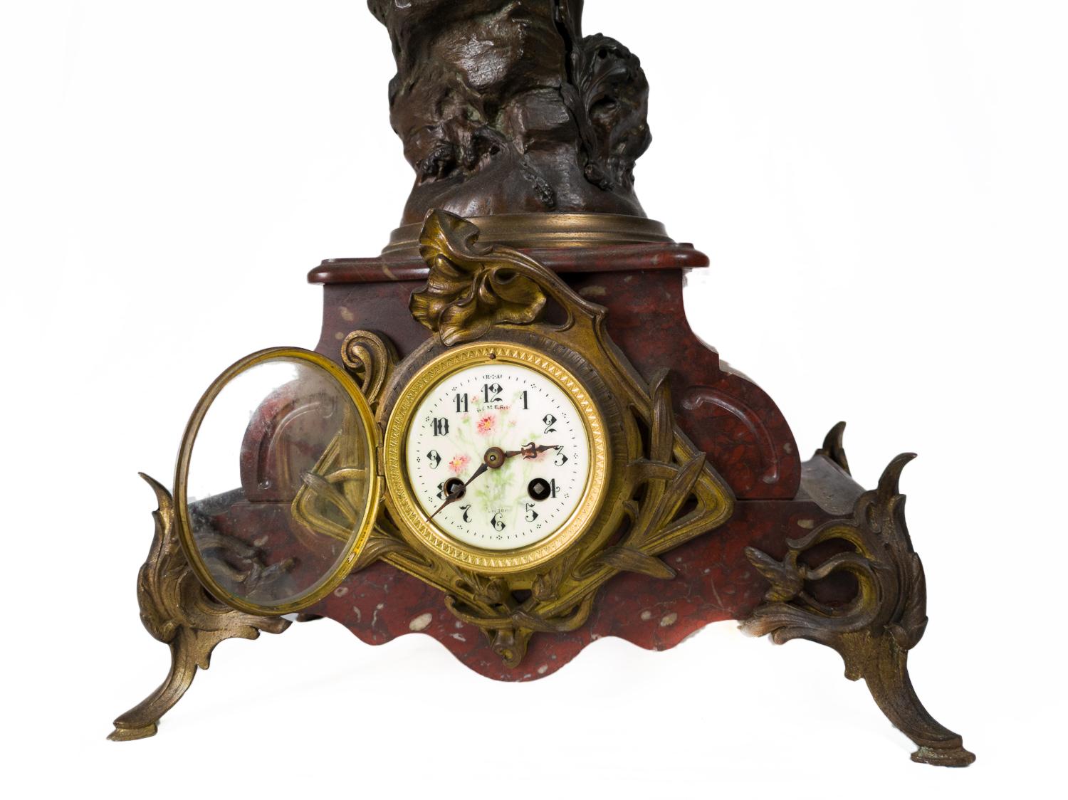 Napoleon III Mantel Clock with Red Marble, 19th Century For Sale 5