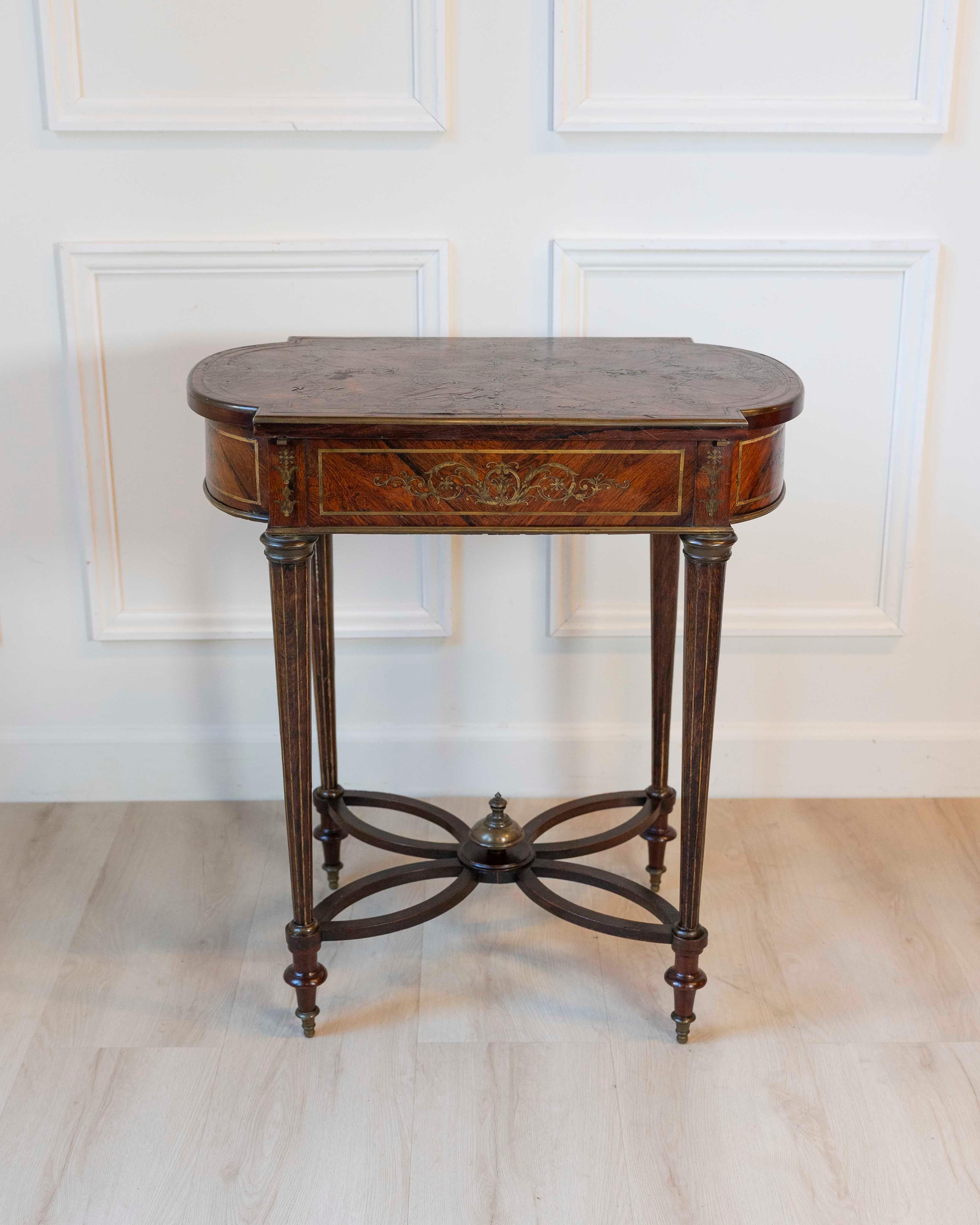 Bois de rose Table d'appoint en marqueterie Napoléon III, France, vers 1870 en vente