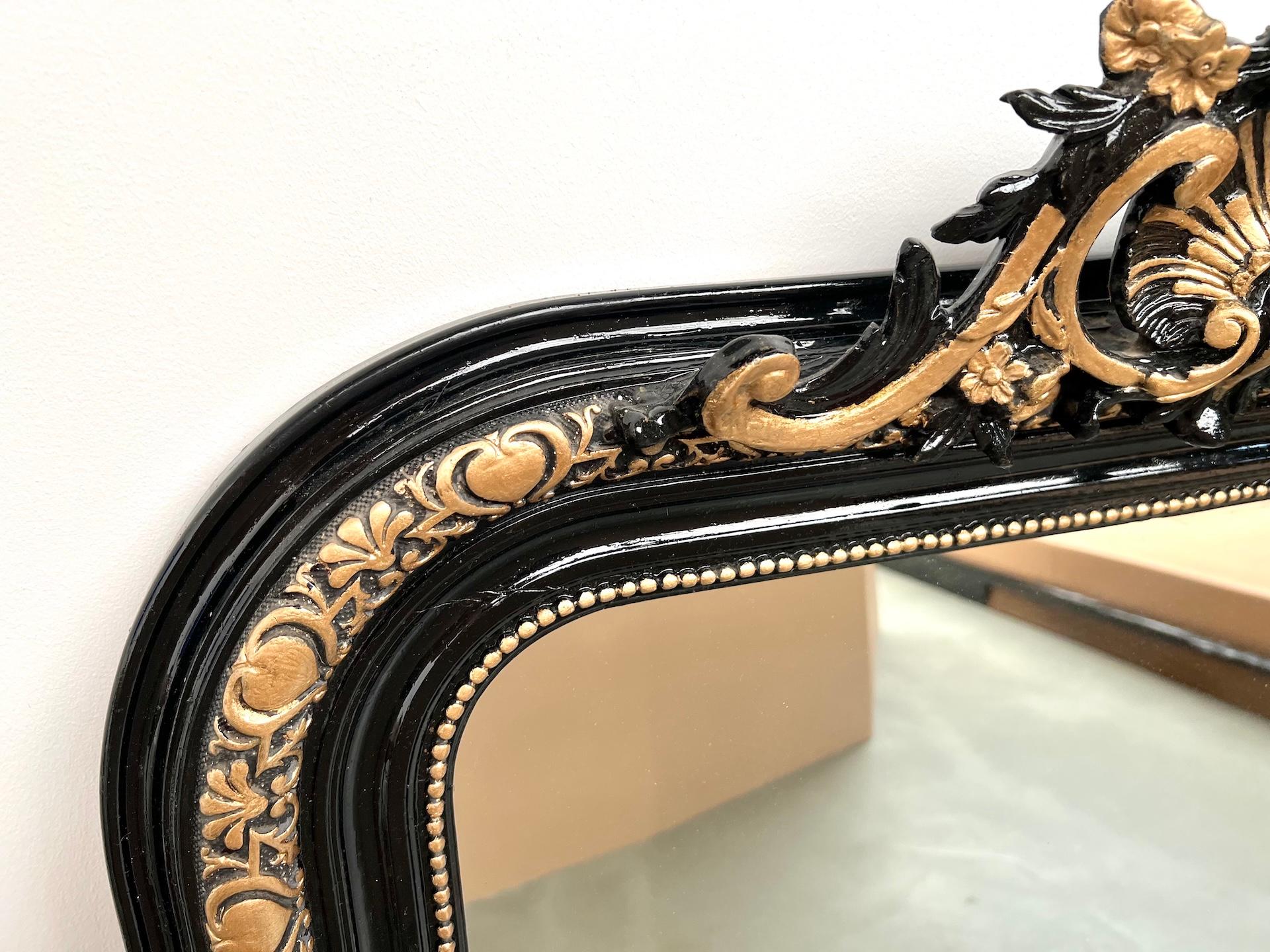 Napoleon III mirror, circa 1880, with its original mercury glass For Sale 10