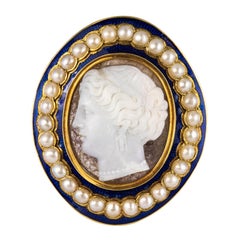 Antique Napoleon III Natural Pearl Enamel Agate Gold Cameo Brooch