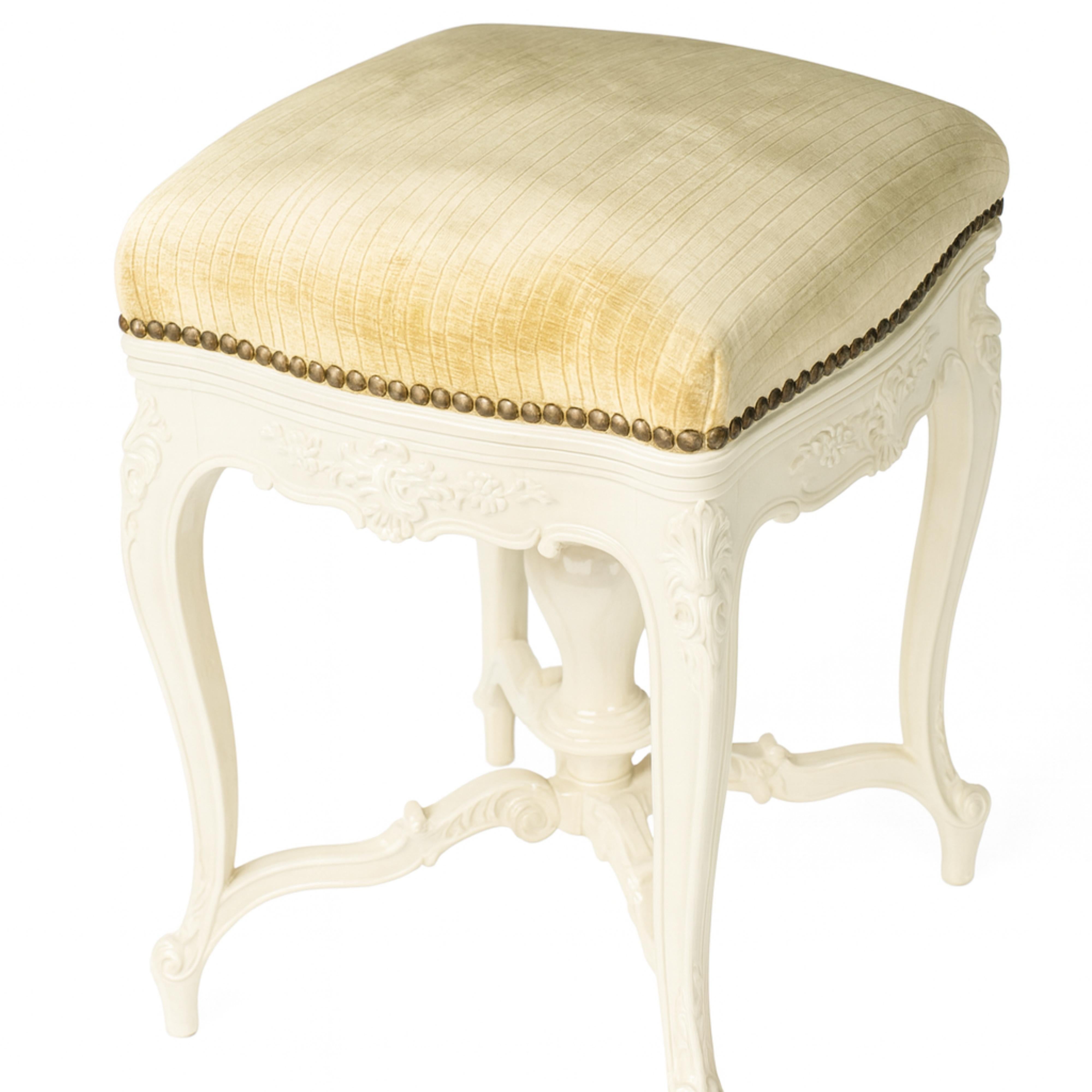 French Napoleon III Off White Lacquer Piano Stool, 19th Century For Sale