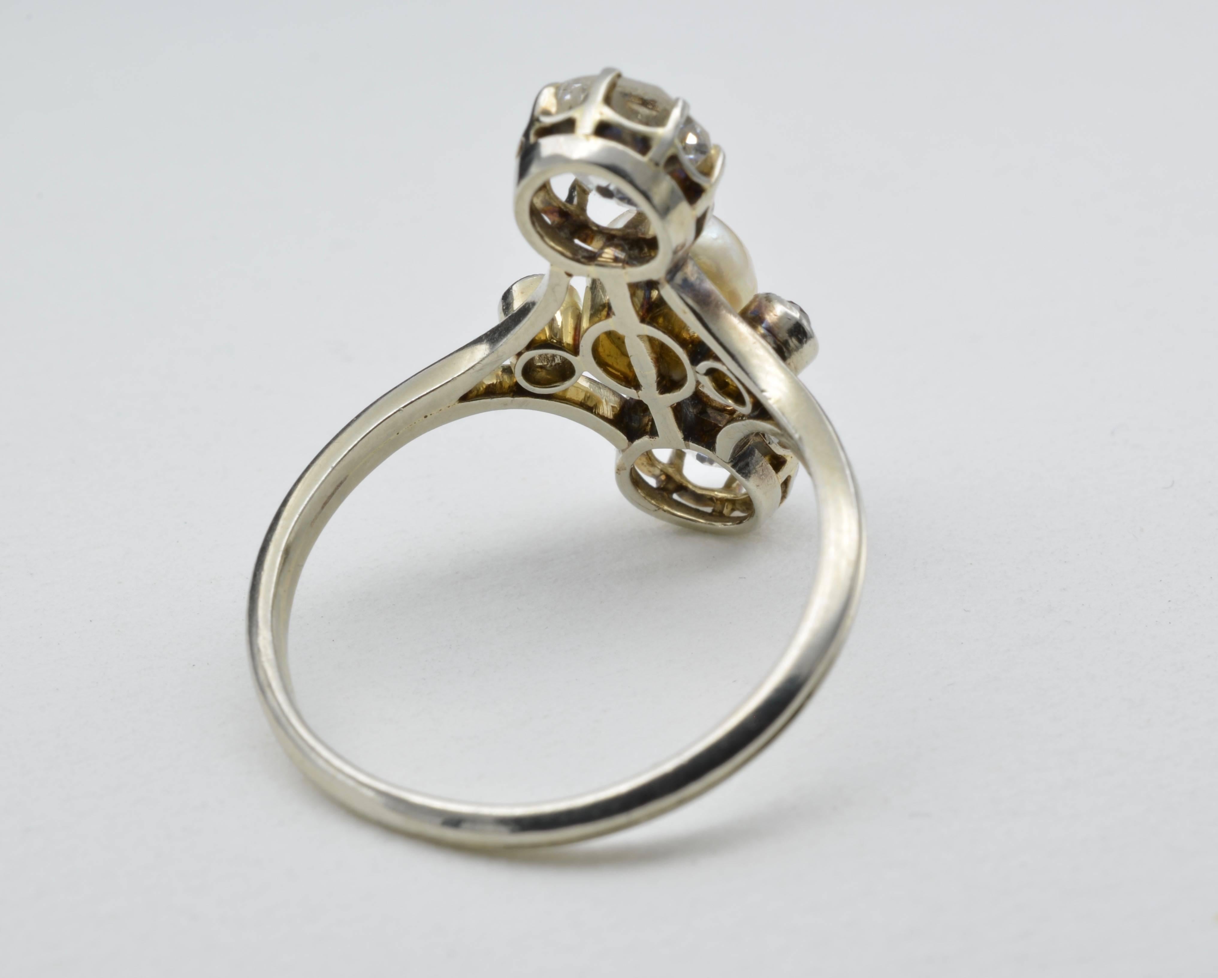 Ring mit Diamanten im Altminenschliff und Süßwasserperlen im Josephine-Stil von Napoleon III. im Zustand „Hervorragend“ im Angebot in Berkeley, CA