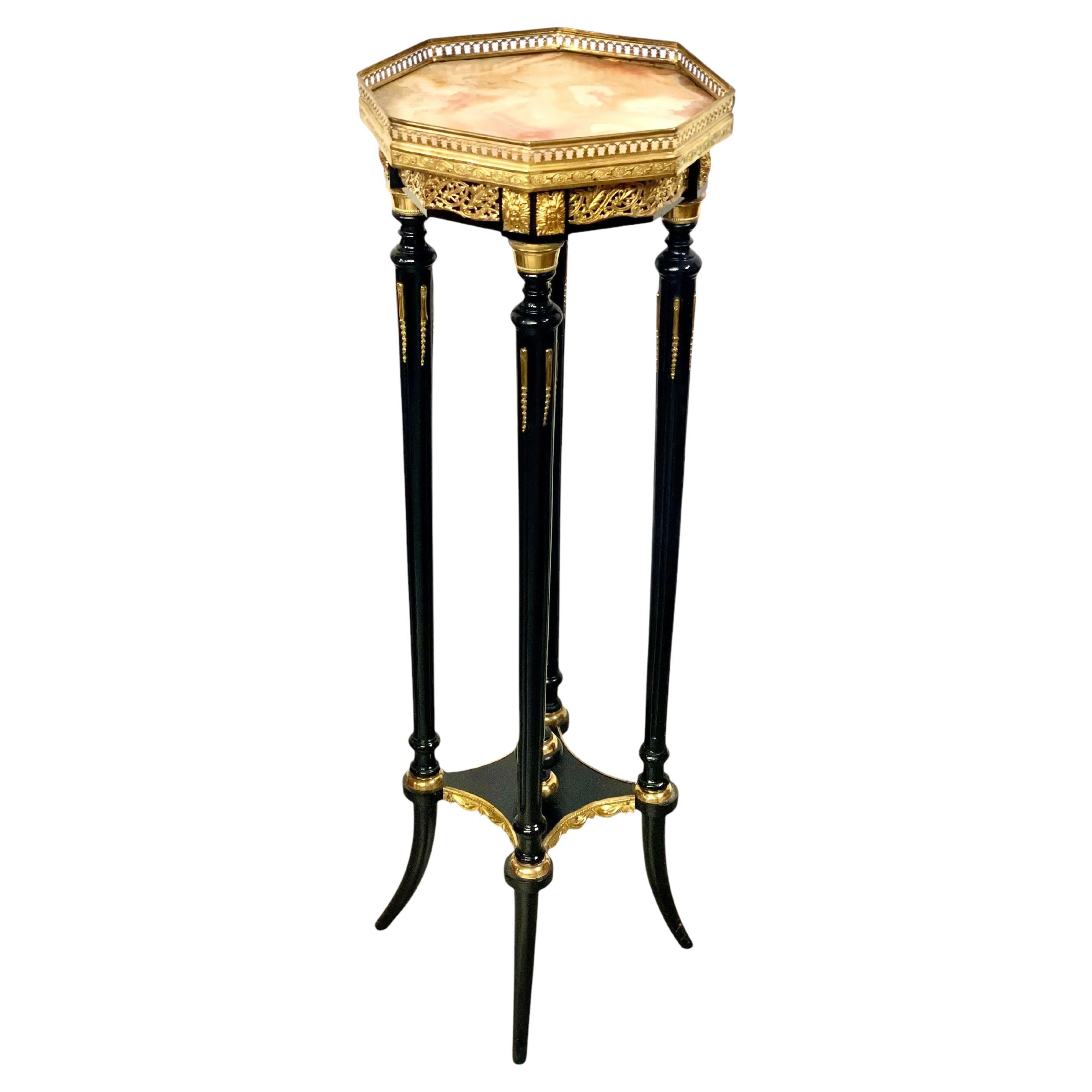 Pedestal Napoleón III de bronce ebonizado y dorado, circa 1880