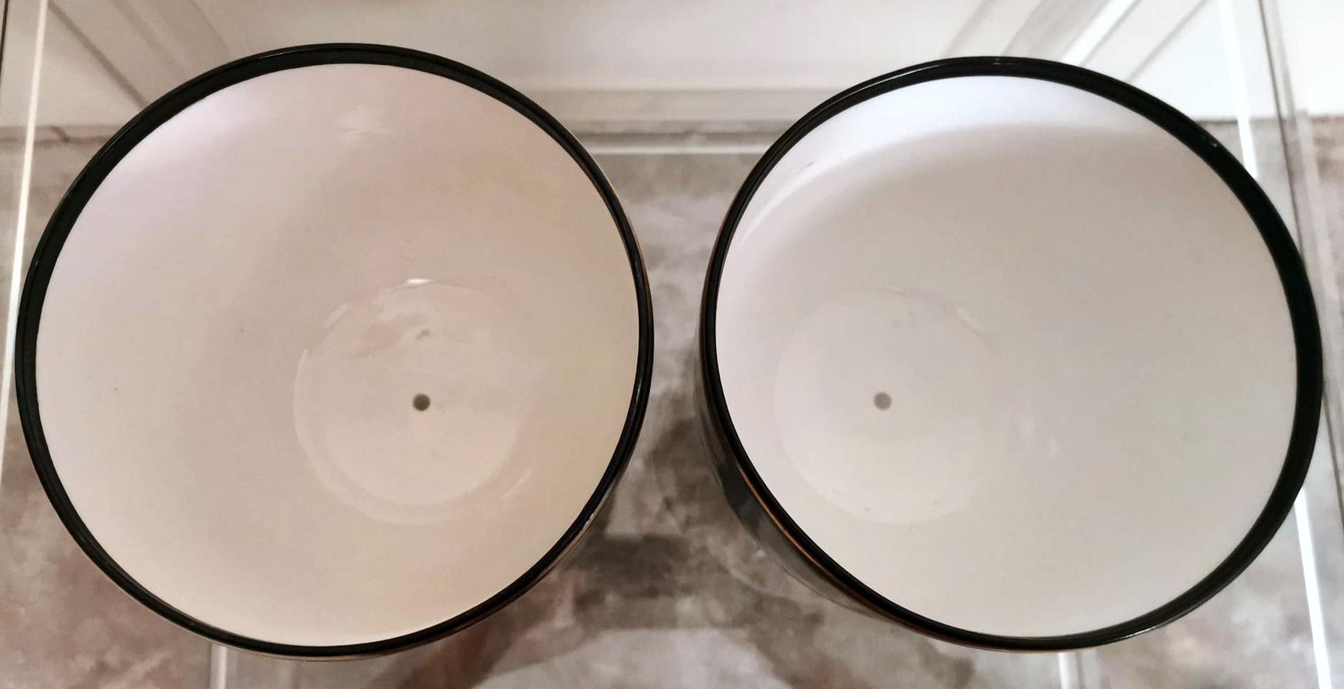 Paire de cache-pots Napoléon III en porcelaine française de Paris peinte à la main 5