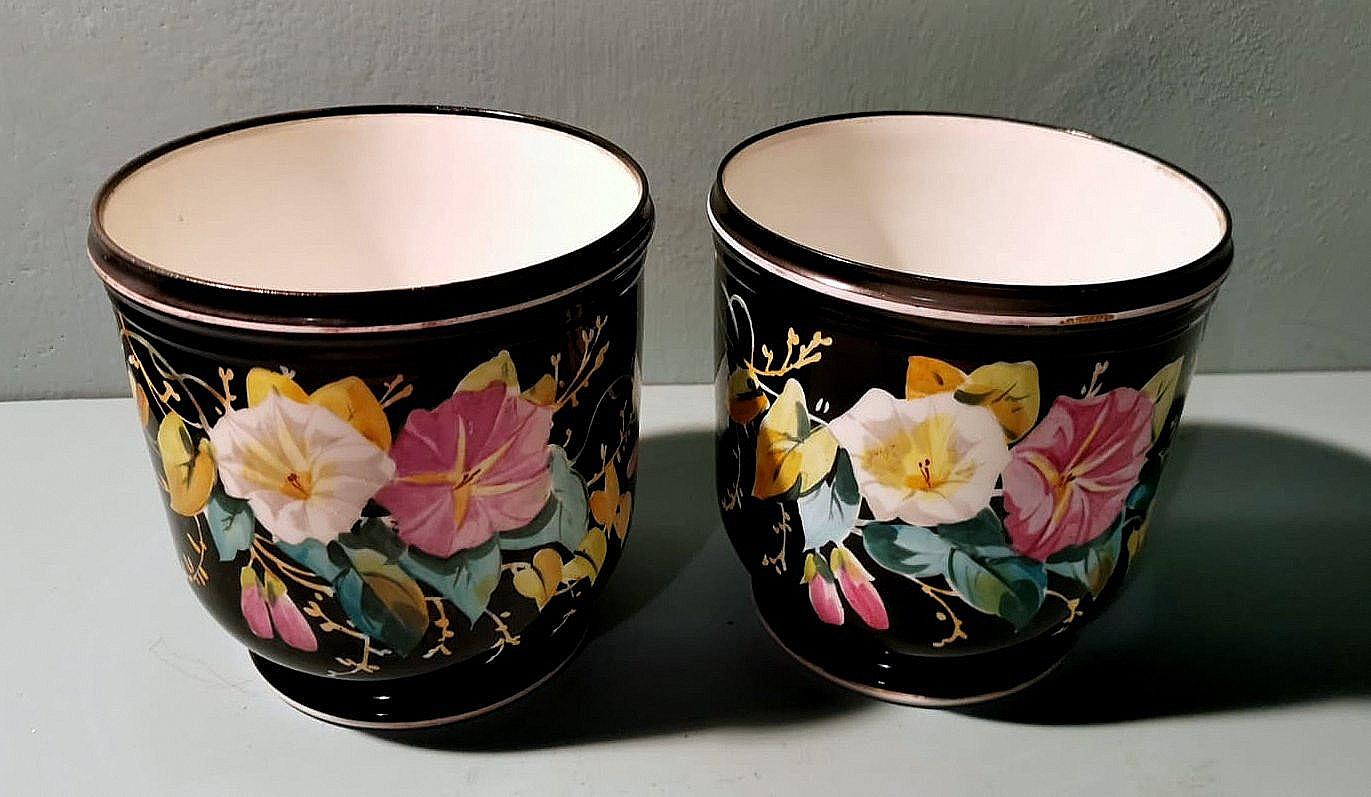 Dipinto a mano Napoleone III, coppia di cachepot francesi in Porcelaine de Paris dipinta a mano in vendita