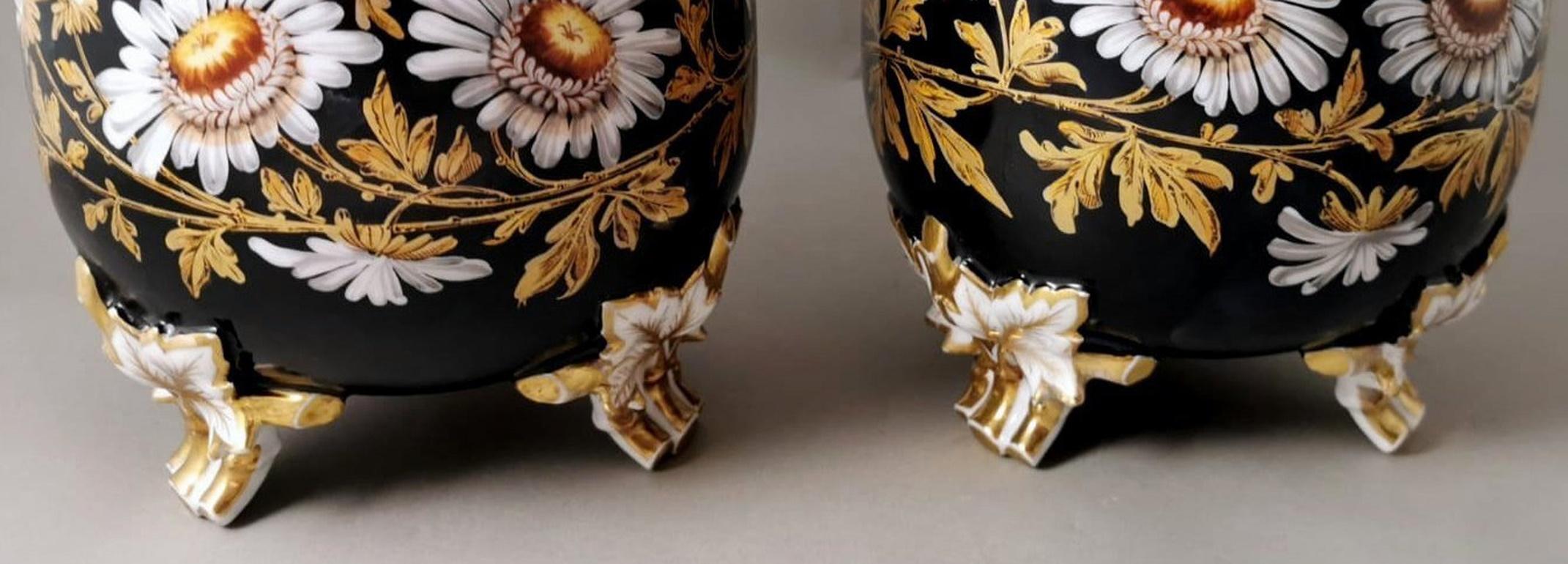 19th Century Napoleon III Pair of French Cachepots Porcelain De Paris Hand Painted