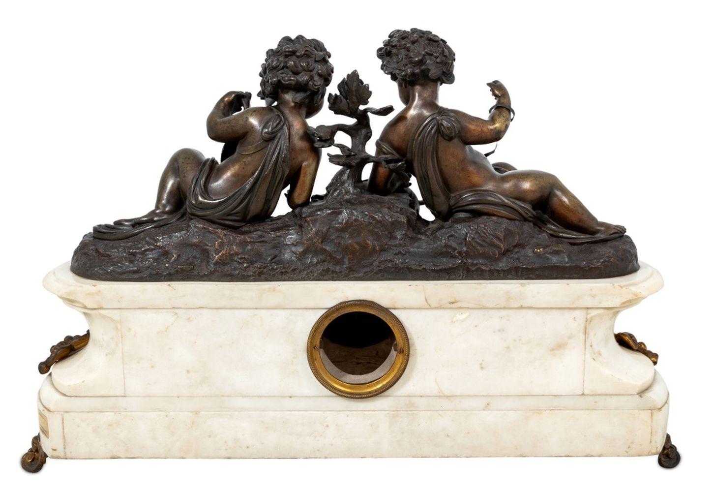 Napoleon III Patinated Bronze & Marble Clock In Good Condition For Sale In Astoria, NY
