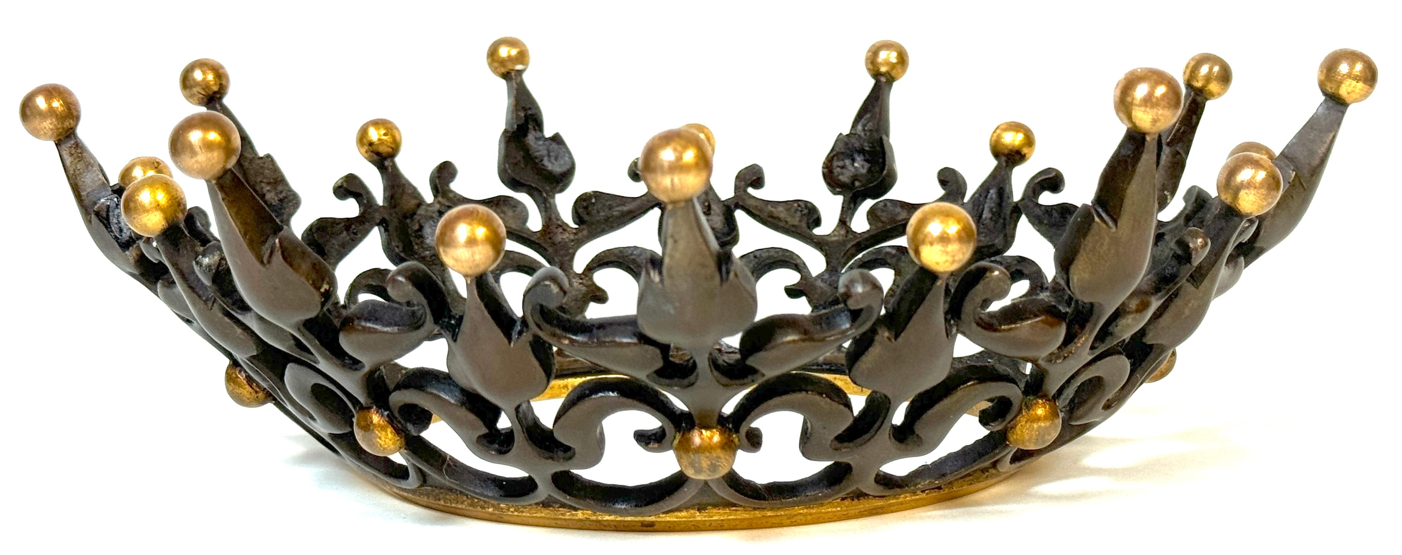 Calco Corona di Napoleone III in bronzo patinato e ormolu, Francia, CIRCA 1870 in vendita