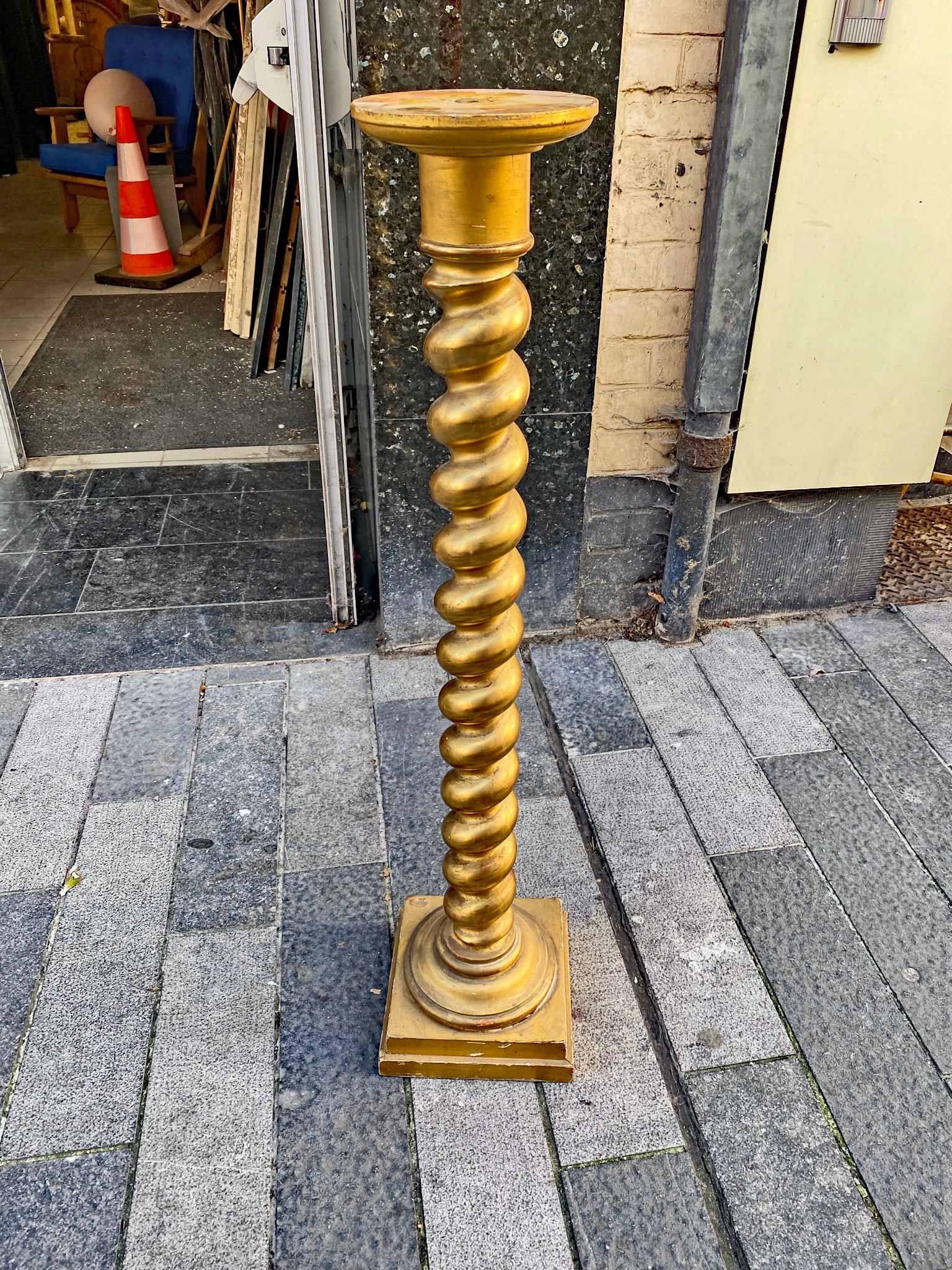Napoleon III Pedestal in Gilded Wood, circa 1930 For Sale 1
