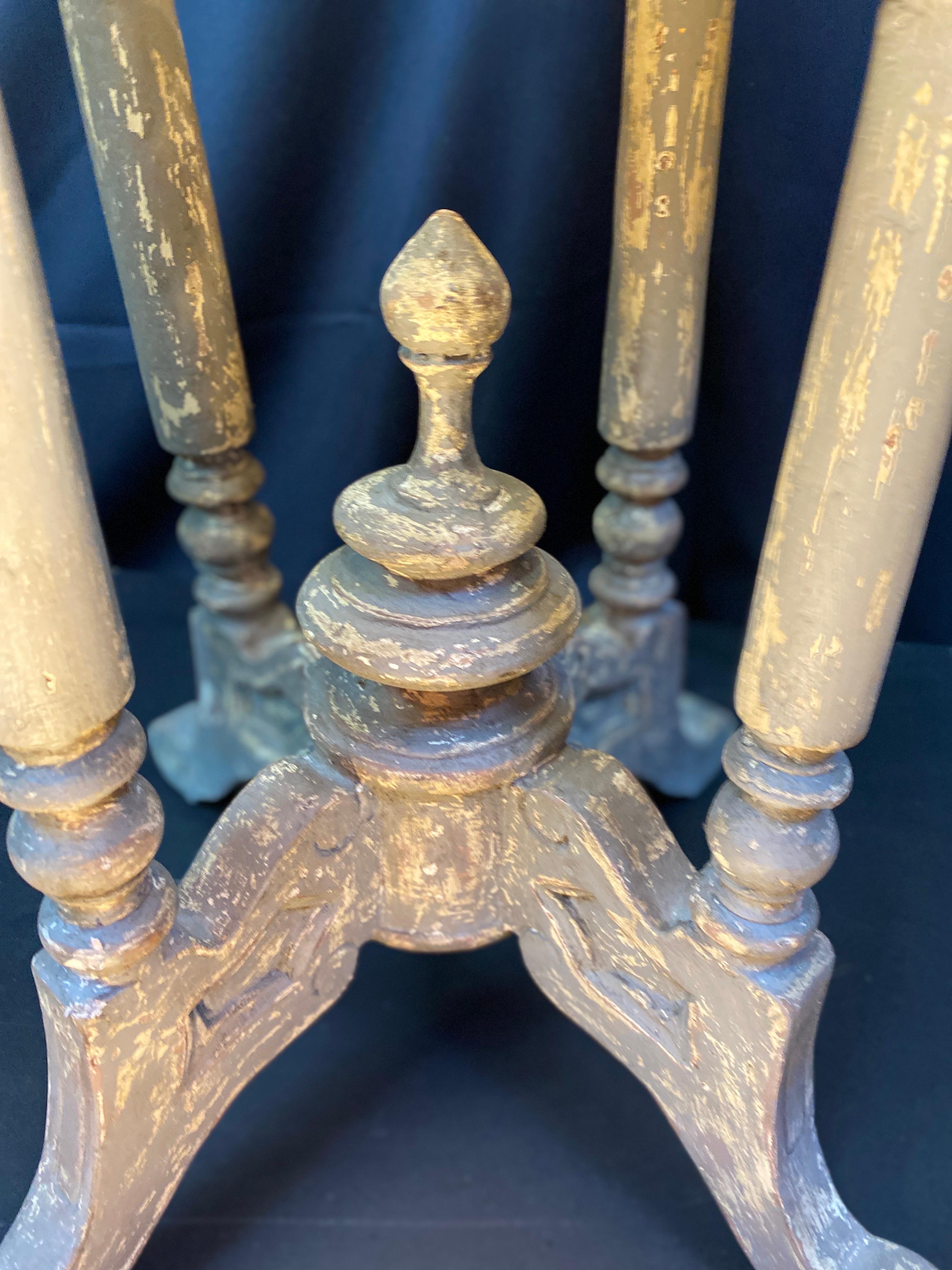 Napoléon iii pedestal table with patina dating from the 19th century  In Excellent Condition For Sale In Somme-Leuze, BE