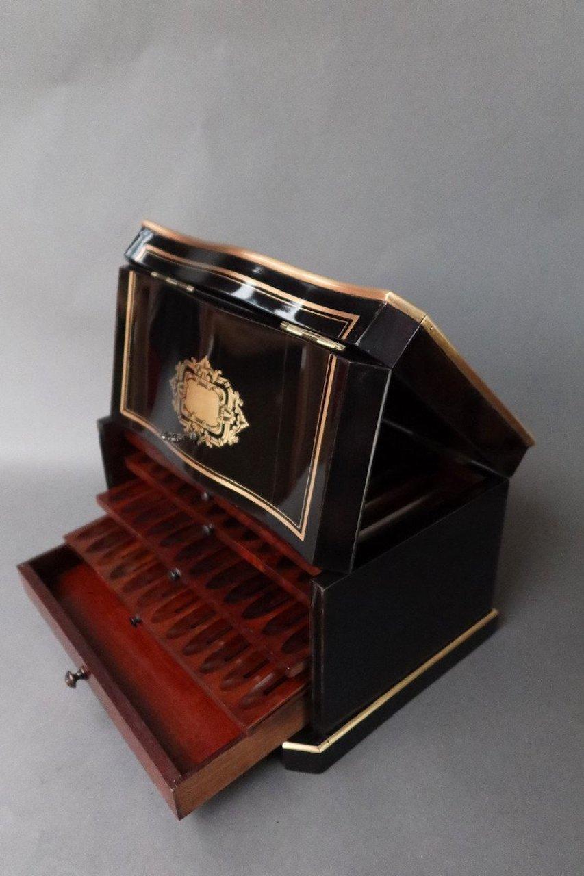 Pearwood Napoleon III Period Blackened Wood Cigar Humidor For Sale