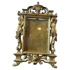 Marco de bronce y cristal biselado de la época de Napoleón III
