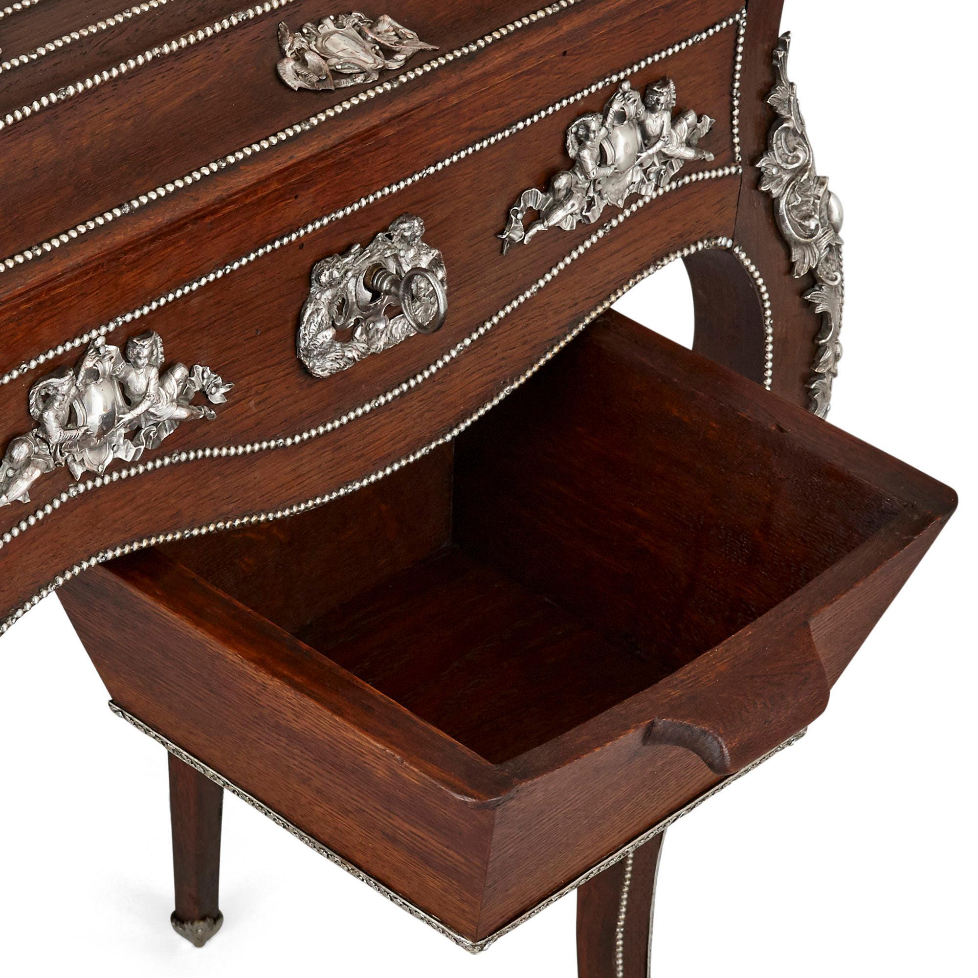 Napoleon III Period Dressing Table, Attributed to Diehl In Good Condition For Sale In London, GB