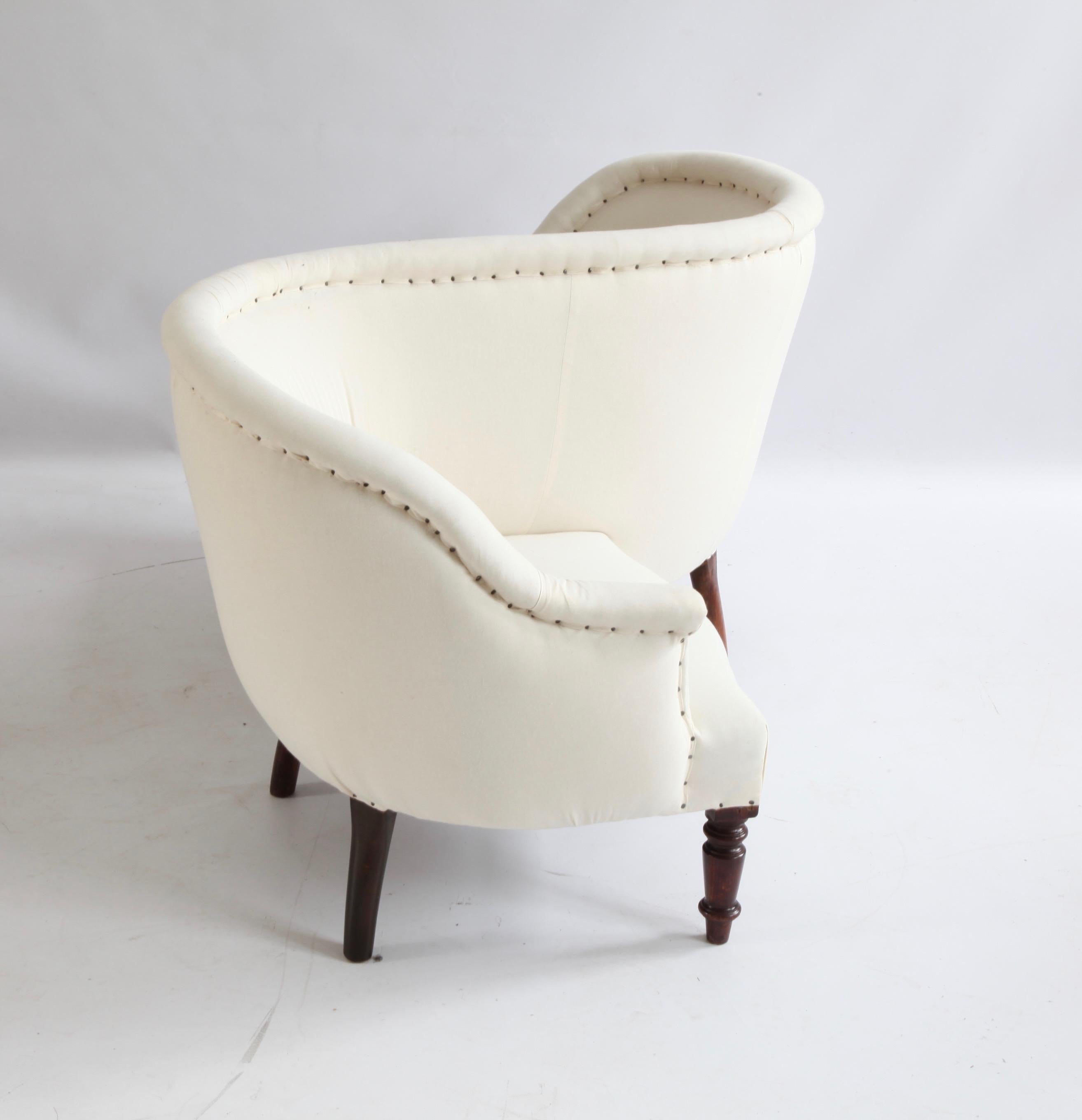 french love chair