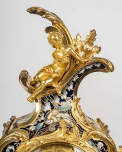 Garniture de cheminée en bronze doré et émaillé d'époque Napoléon III, XIXe siècle.