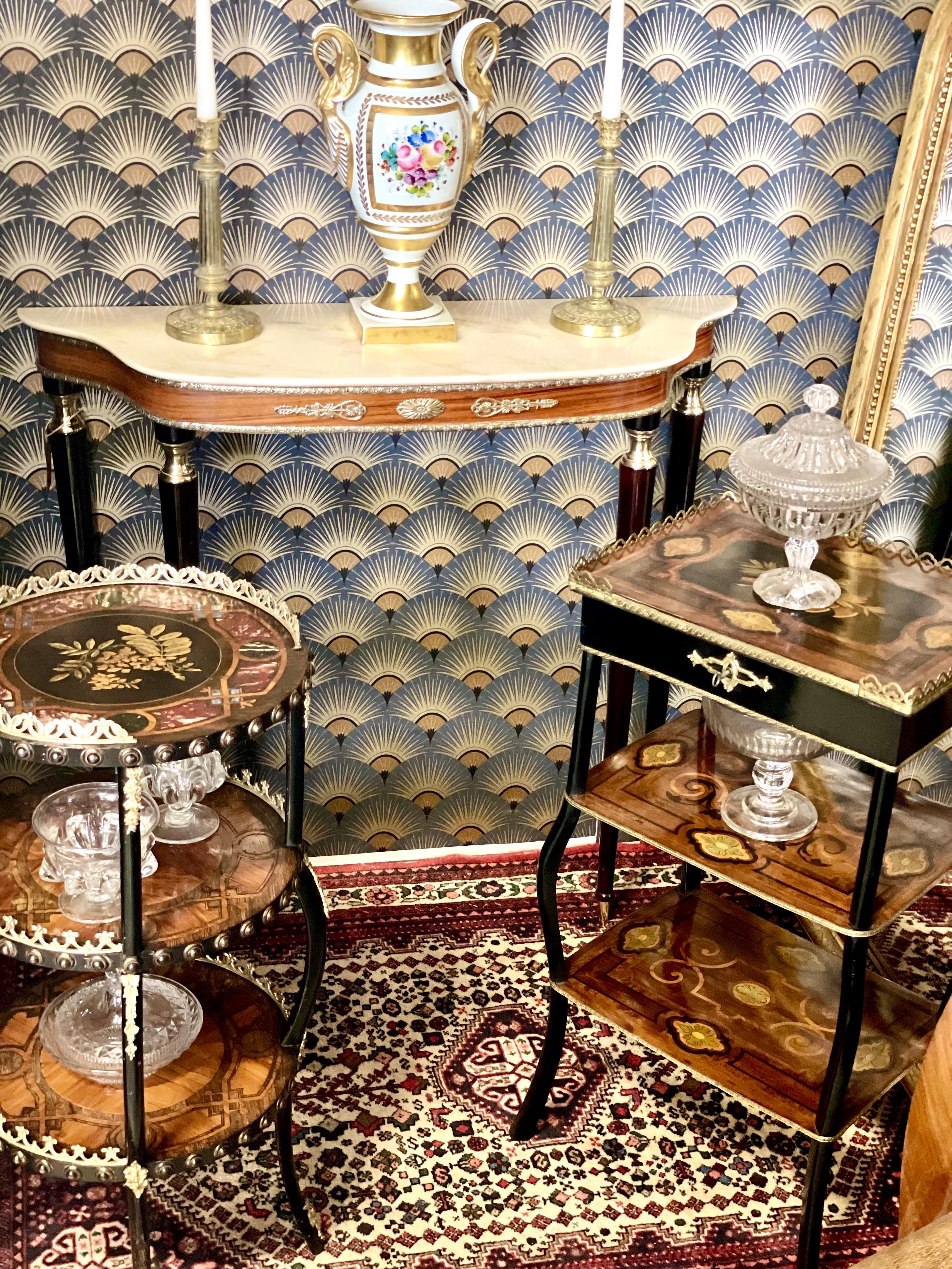 Laiton Guéridon ou table d'appoint d'époque Napoléon III en vente