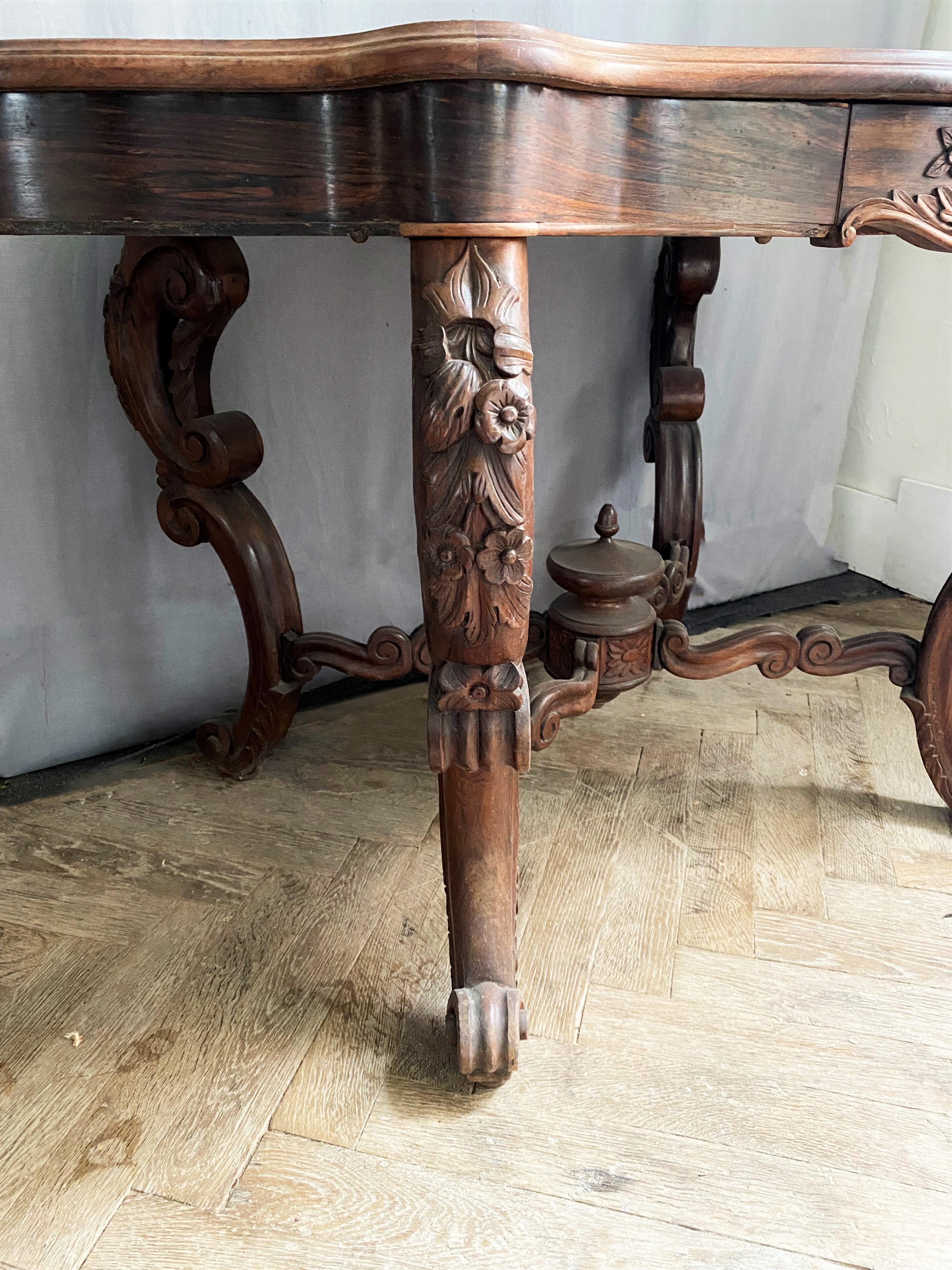 Napoleon III Period Oval Table Late 19th Century For Sale 2