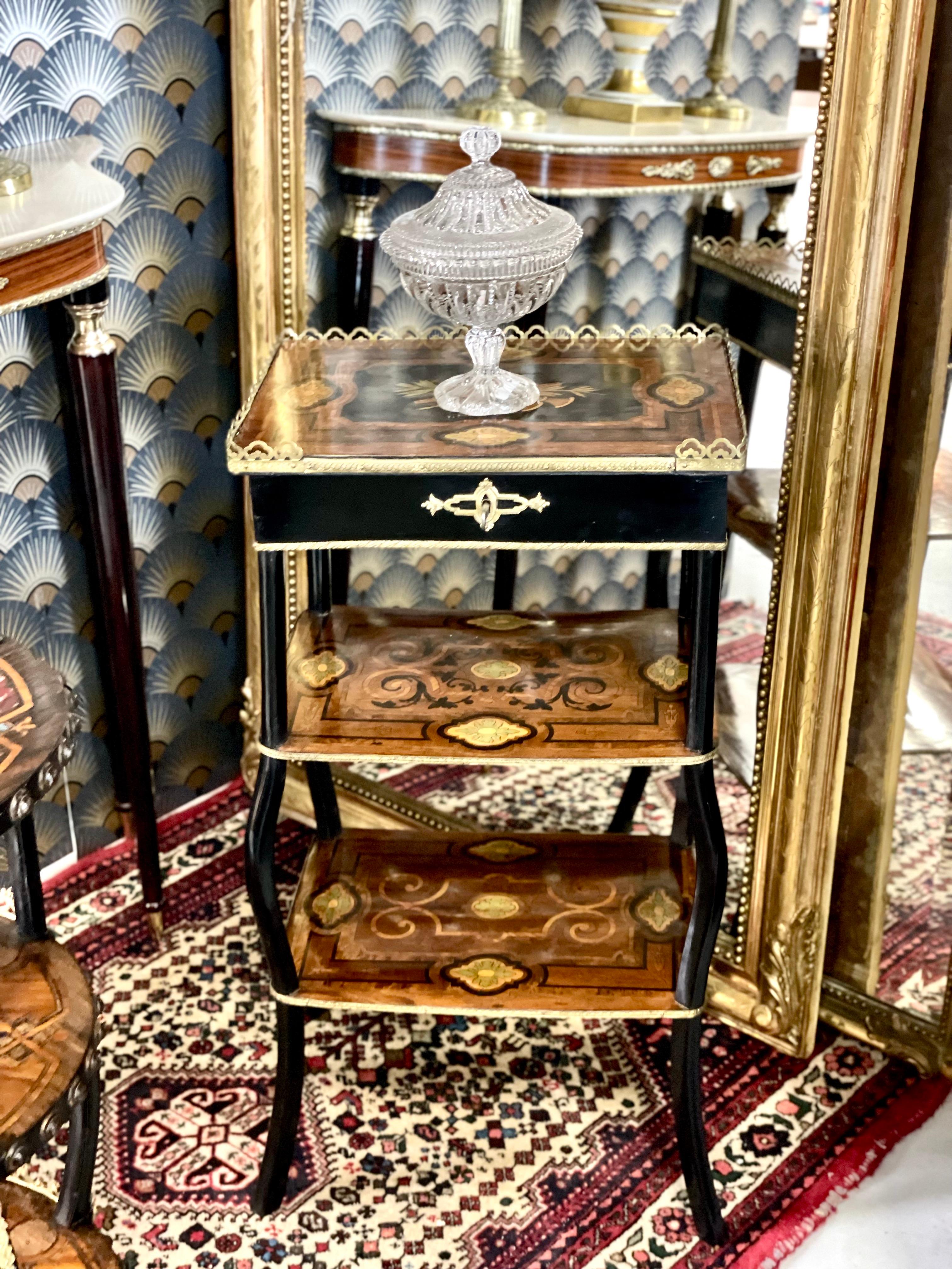 Napoleon III Period Vanity Table or French Travailleuse For Sale 4