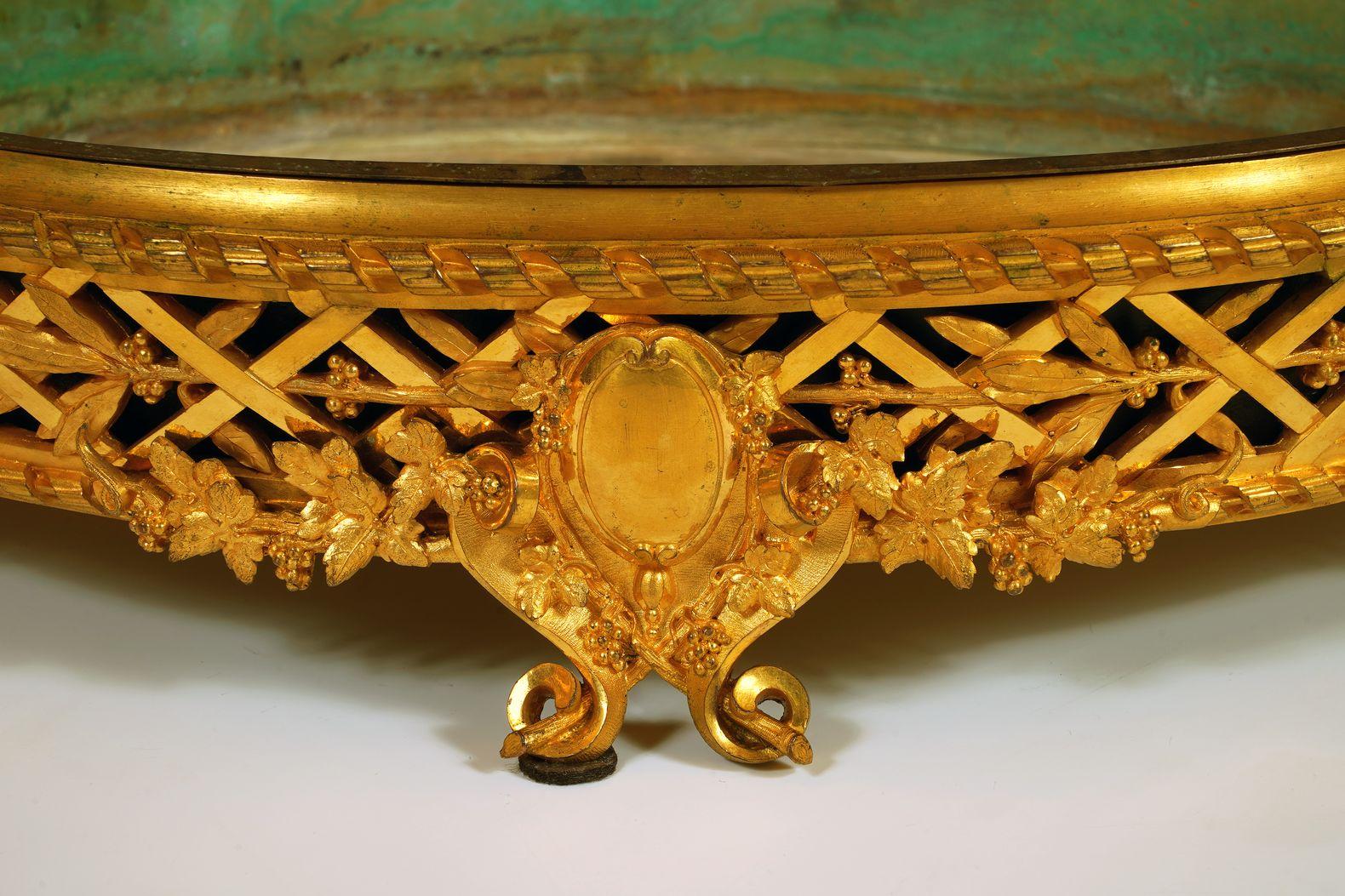 Doré Jardinière Napoléon III par E.-J. Masselotte, France, vers 1865 en vente