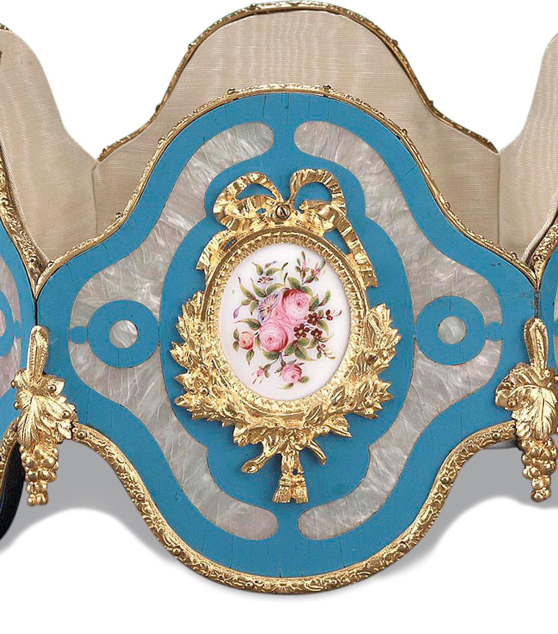Français Panier en porcelaine Napoléon III en vente