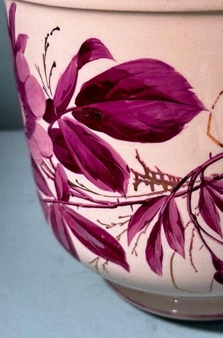 Cachepot francese Napoleone III Porcelaine de Paris dipinto a mano in vendita 4