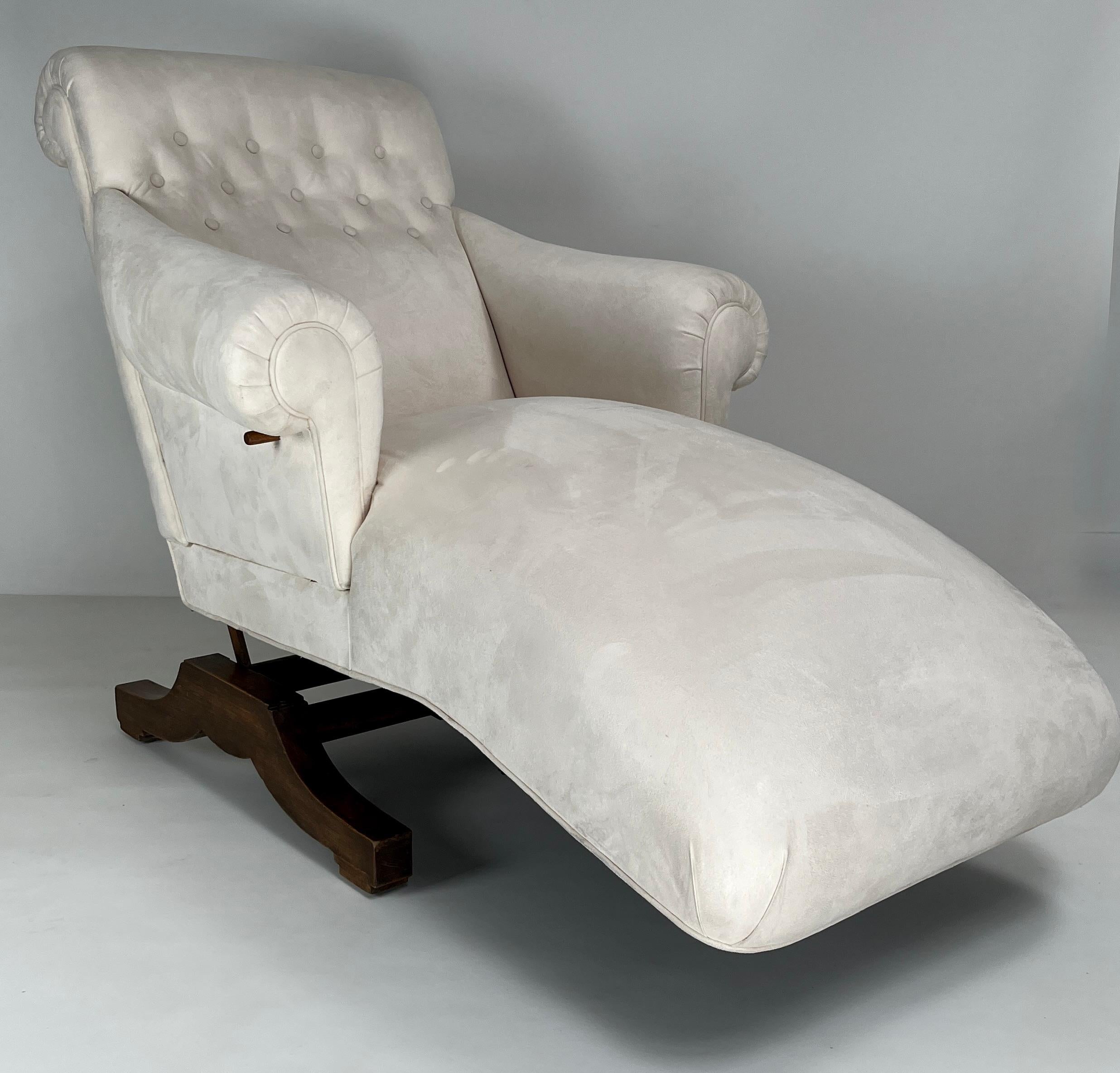Chaise longue inclinable Napoleon III avec bras pivotant en vente 3