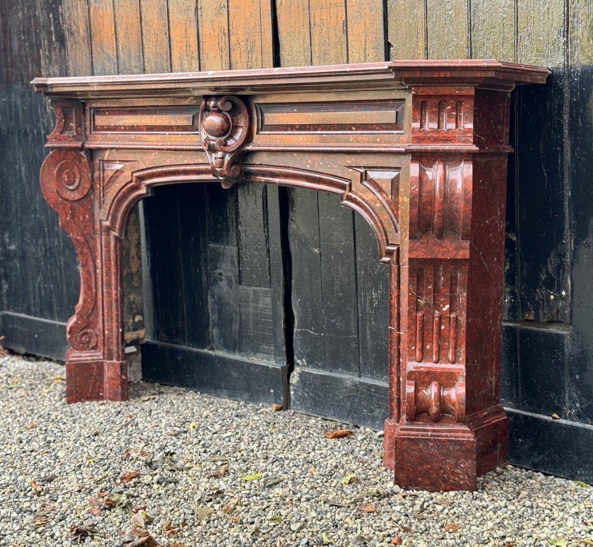 Napoleon III Red Griotte Marble Mantel Circa 1880 For Sale 6