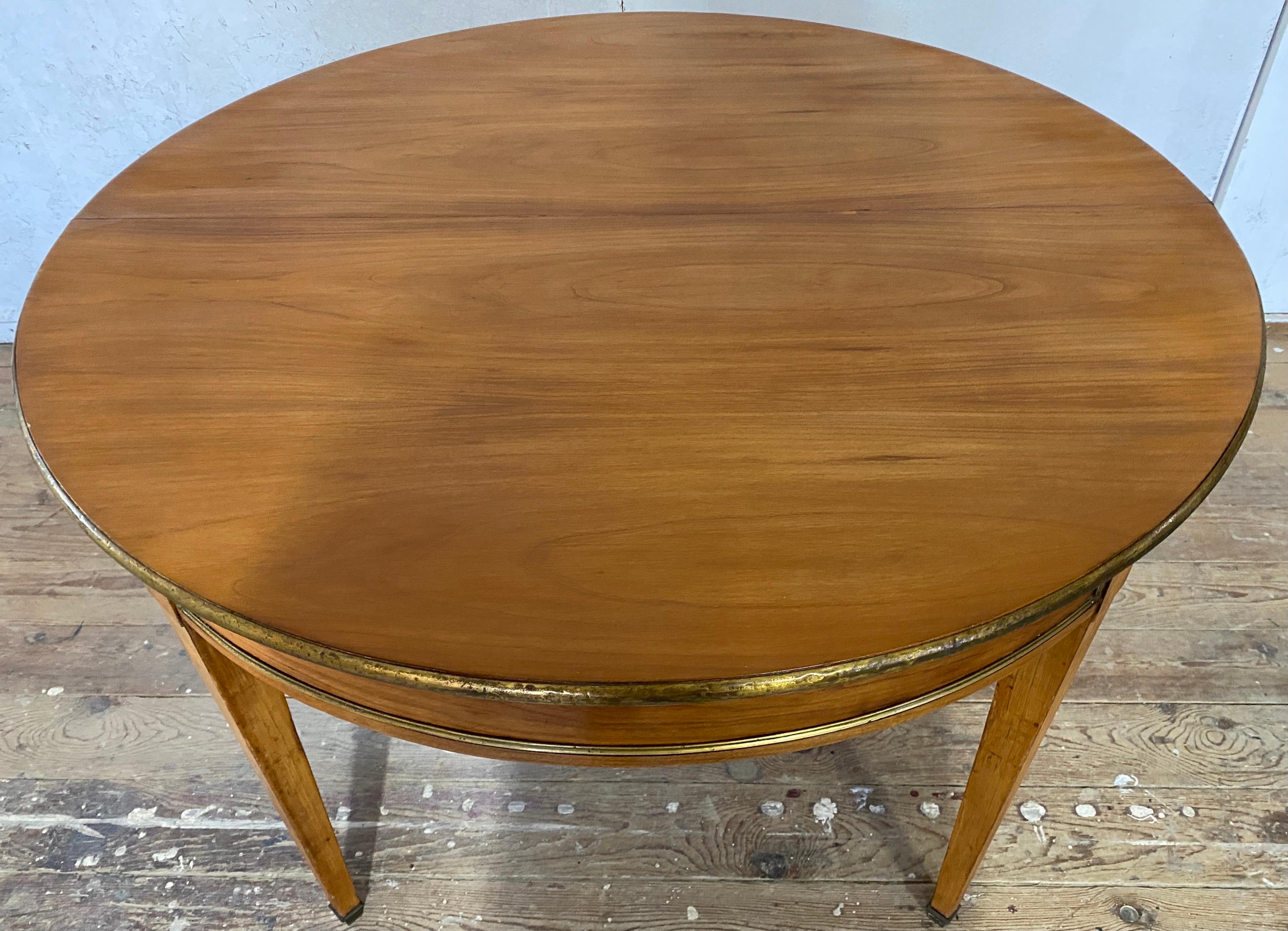 Napoleon III Round Occasional Table with Brass Trim In Good Condition In Sheffield, MA