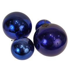 Napoleon III Set of 4 balls/spheres, indigo blue, églomisé glass, France